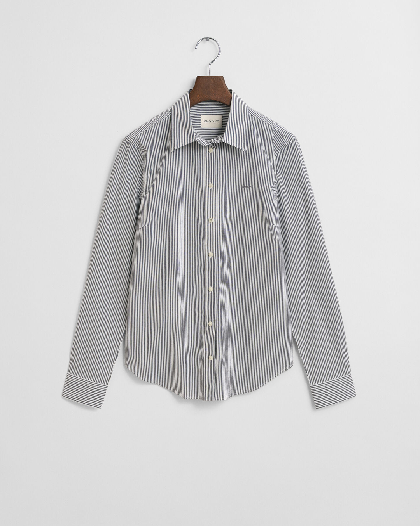 Camisa Slim Fit de popelina a rayas