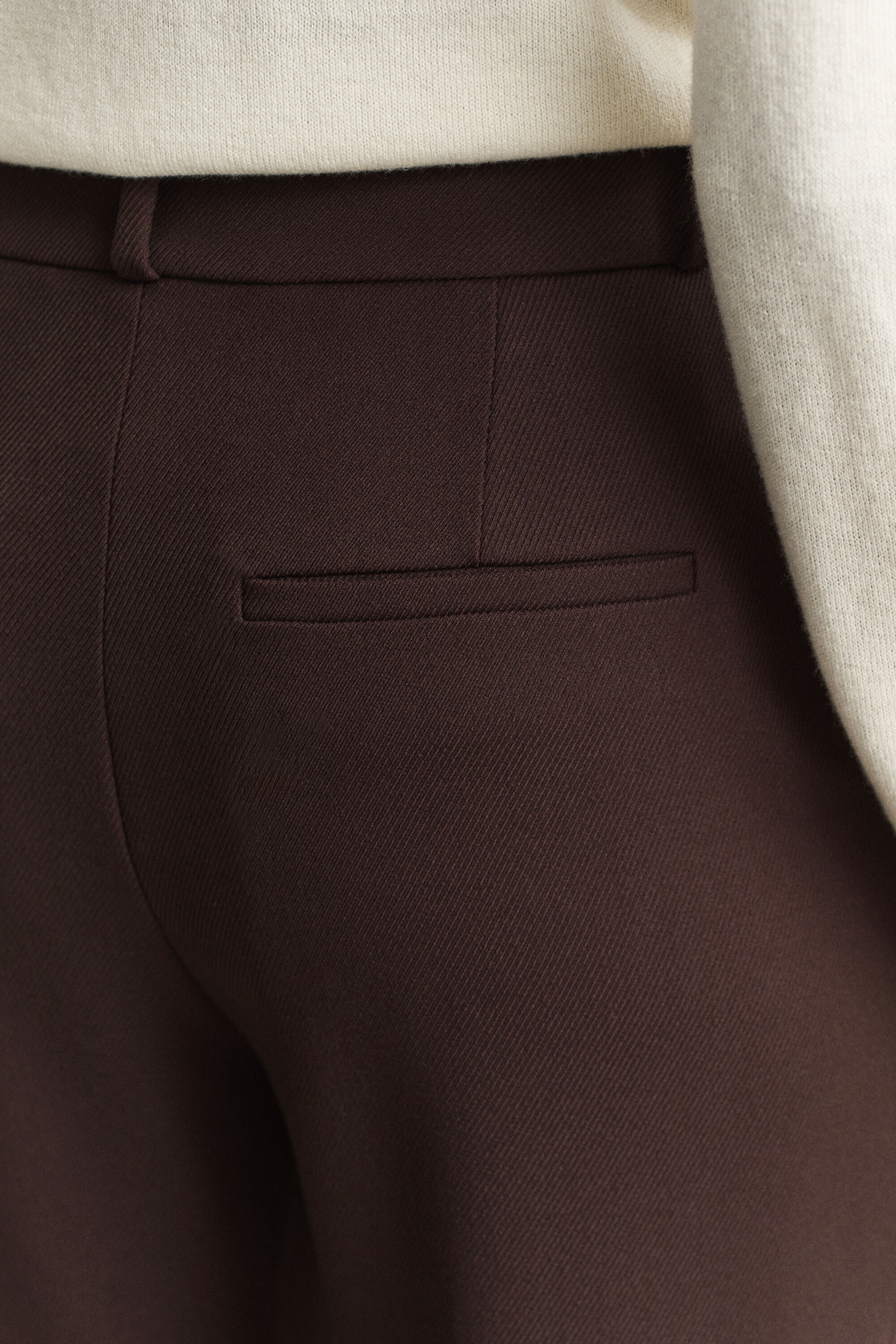 Pantalones náuticos acampanados