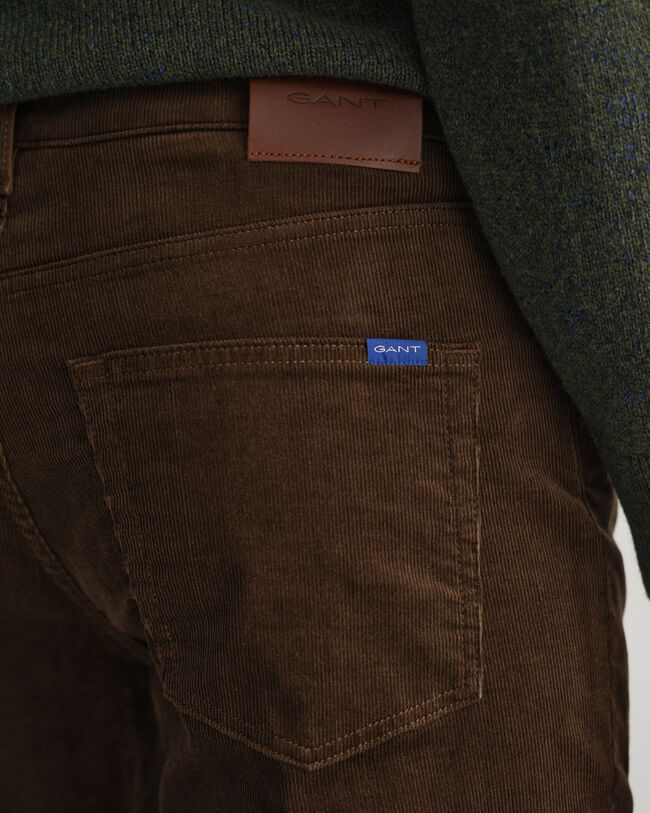 Pantalones de pana Slim Fit Hayes