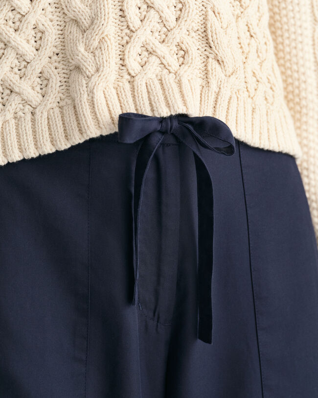 Pantalones con cinturón Relaxed Fit