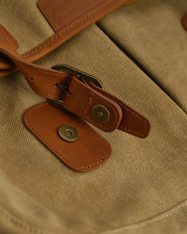 Bolso estilo pescador en lona lavada