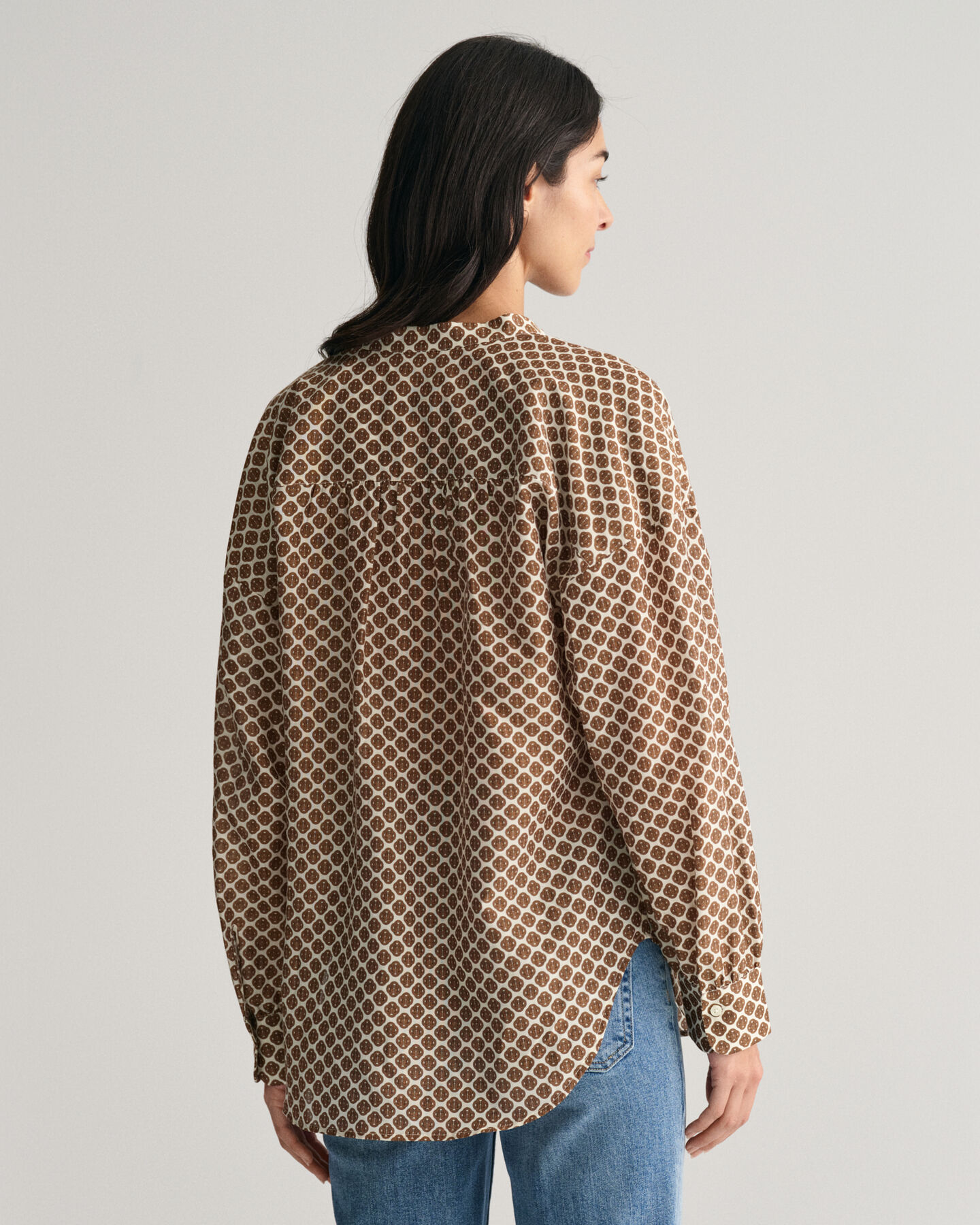 Blusa de seda y algodón con estampado Monogram