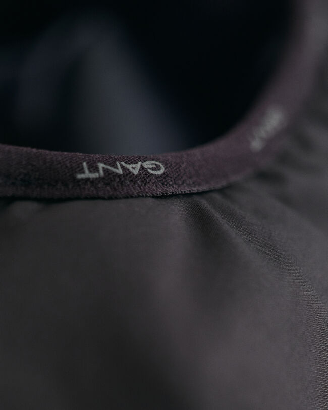 Chaqueta reversible con capucha