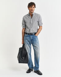 Camisa Regular Fit clásica de popelina a rayas finas