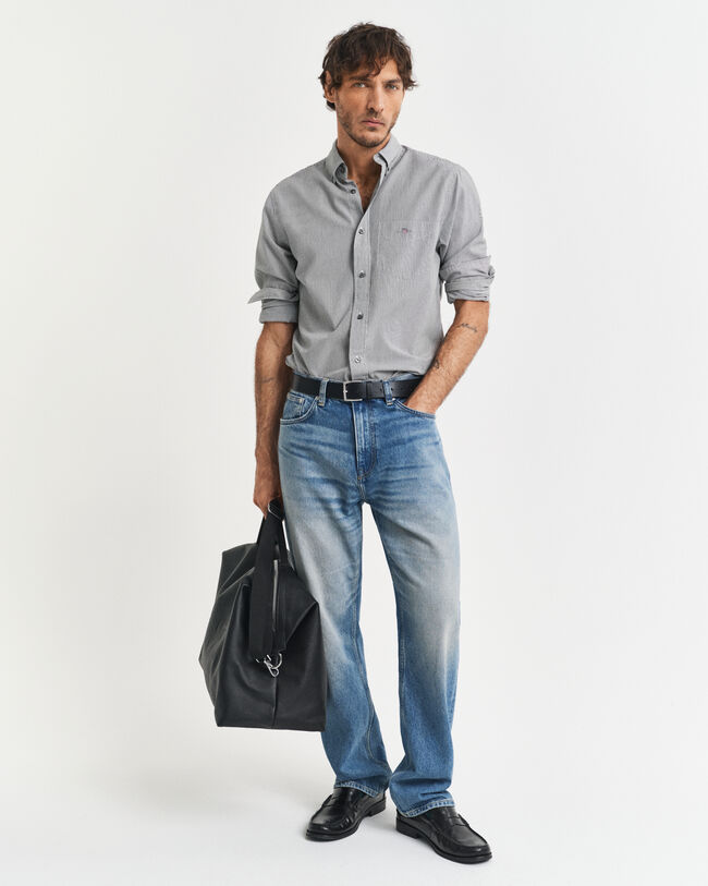 Camisa Regular Fit clásica de popelina a rayas finas