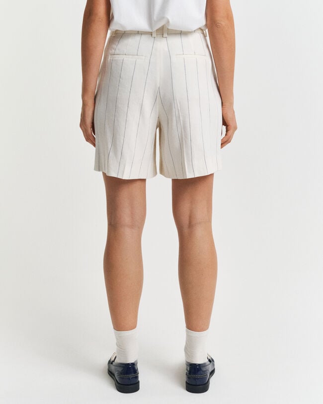 Pantalones cortos de lino con raya diplomática