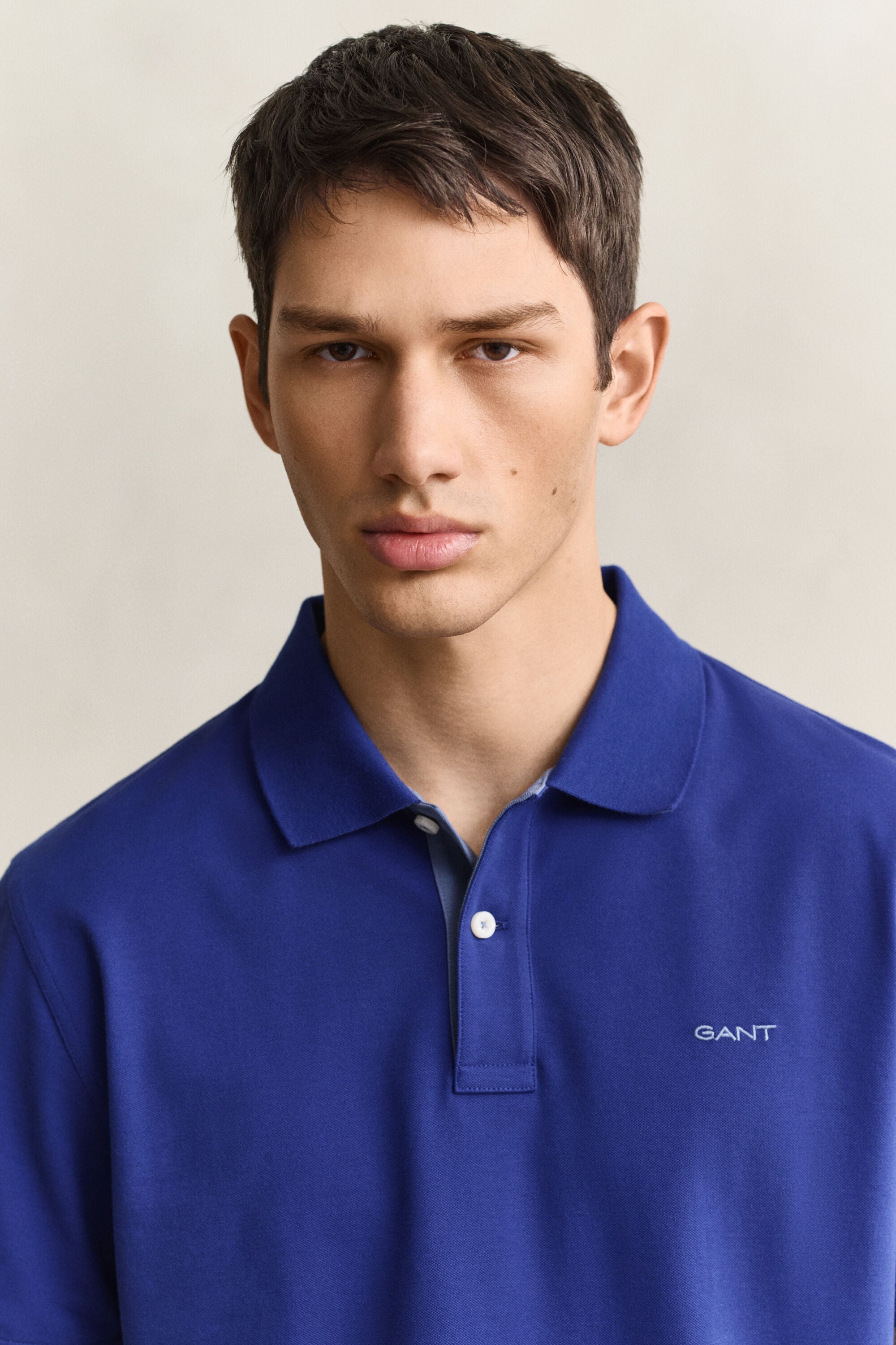 Polo de piqué en contraste