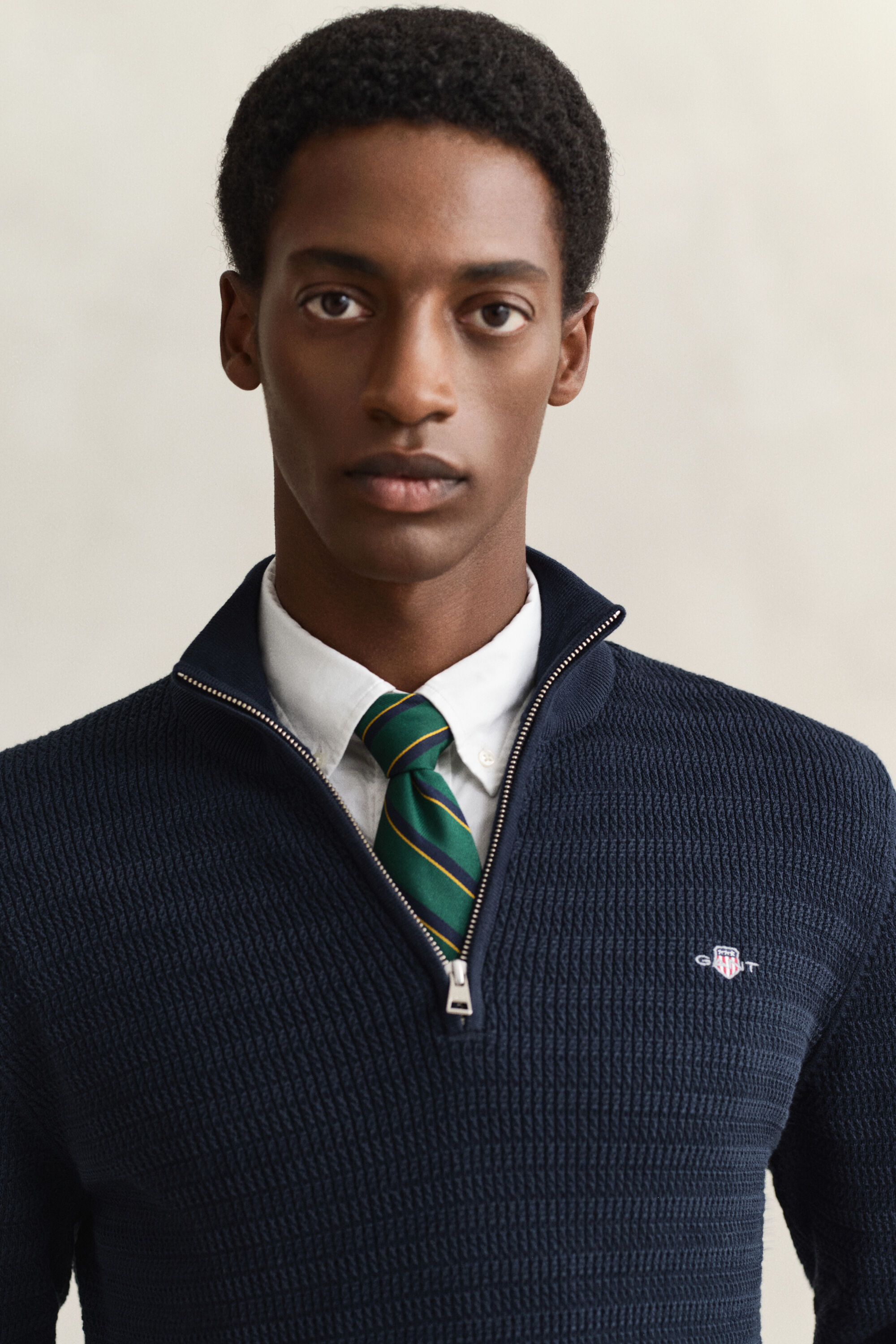 Jersey de punto de ochos de pequeñas dimensiones con media cremallera