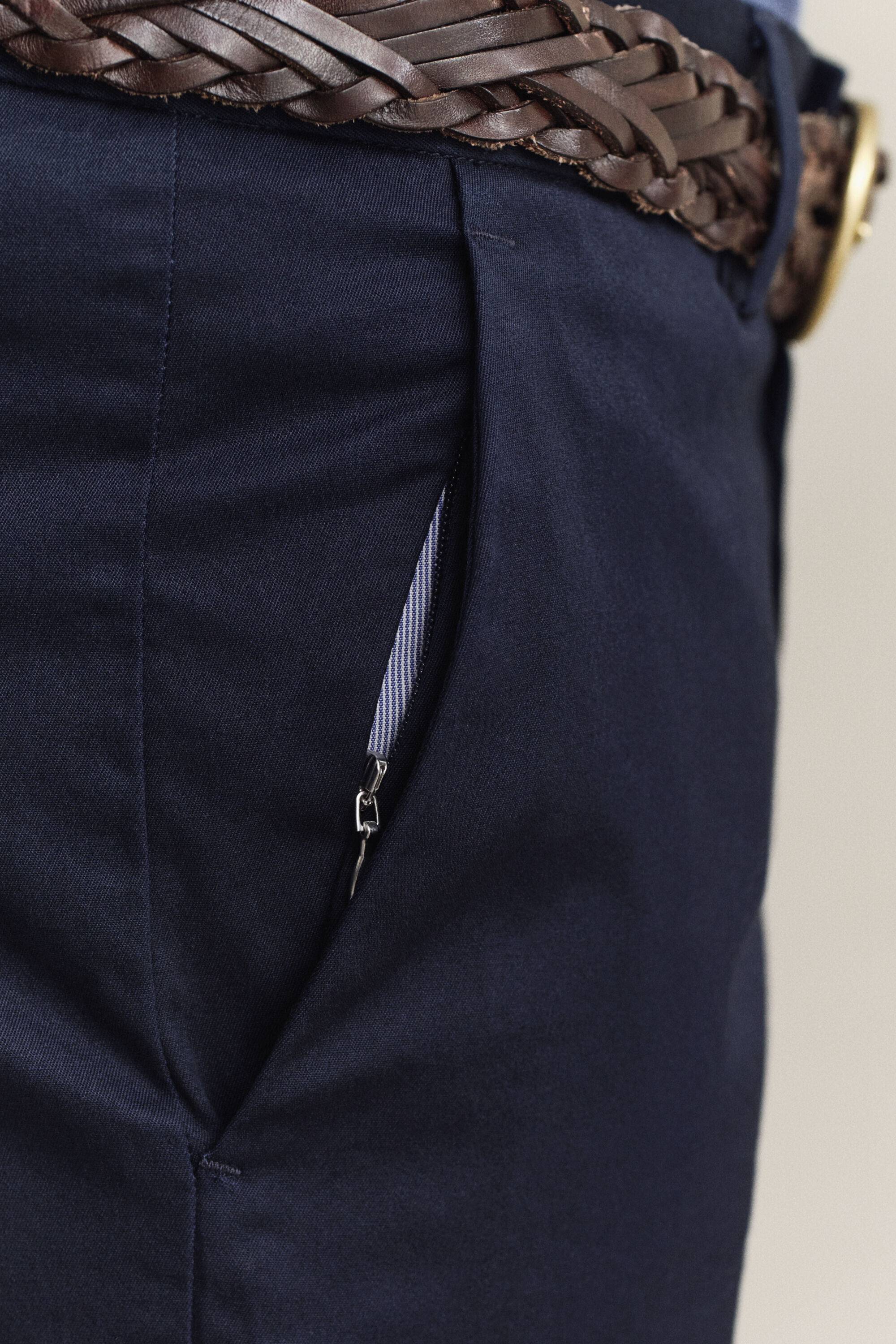 Pantalones cortos chinos deportivos