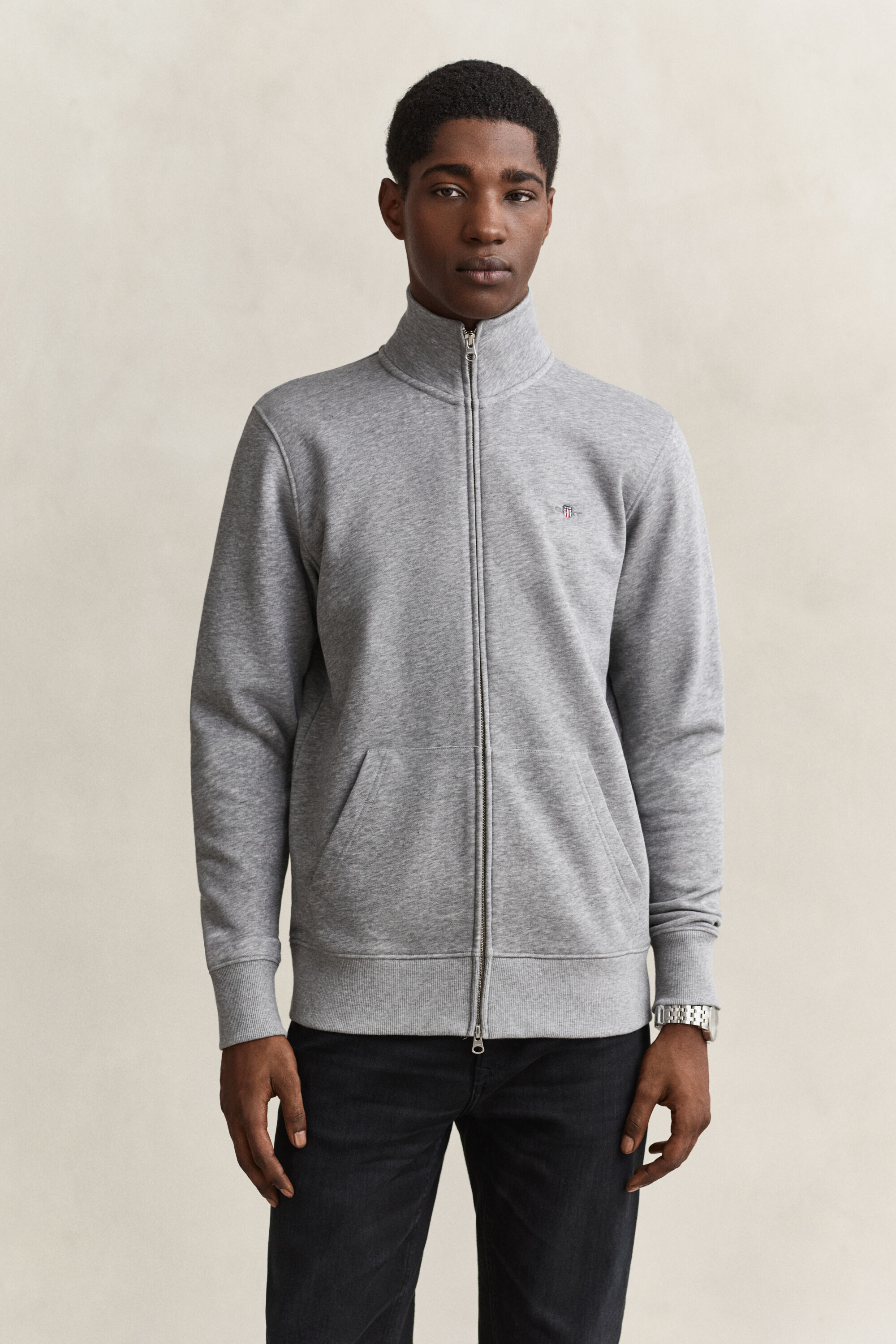Sudadera Shield con cremallera