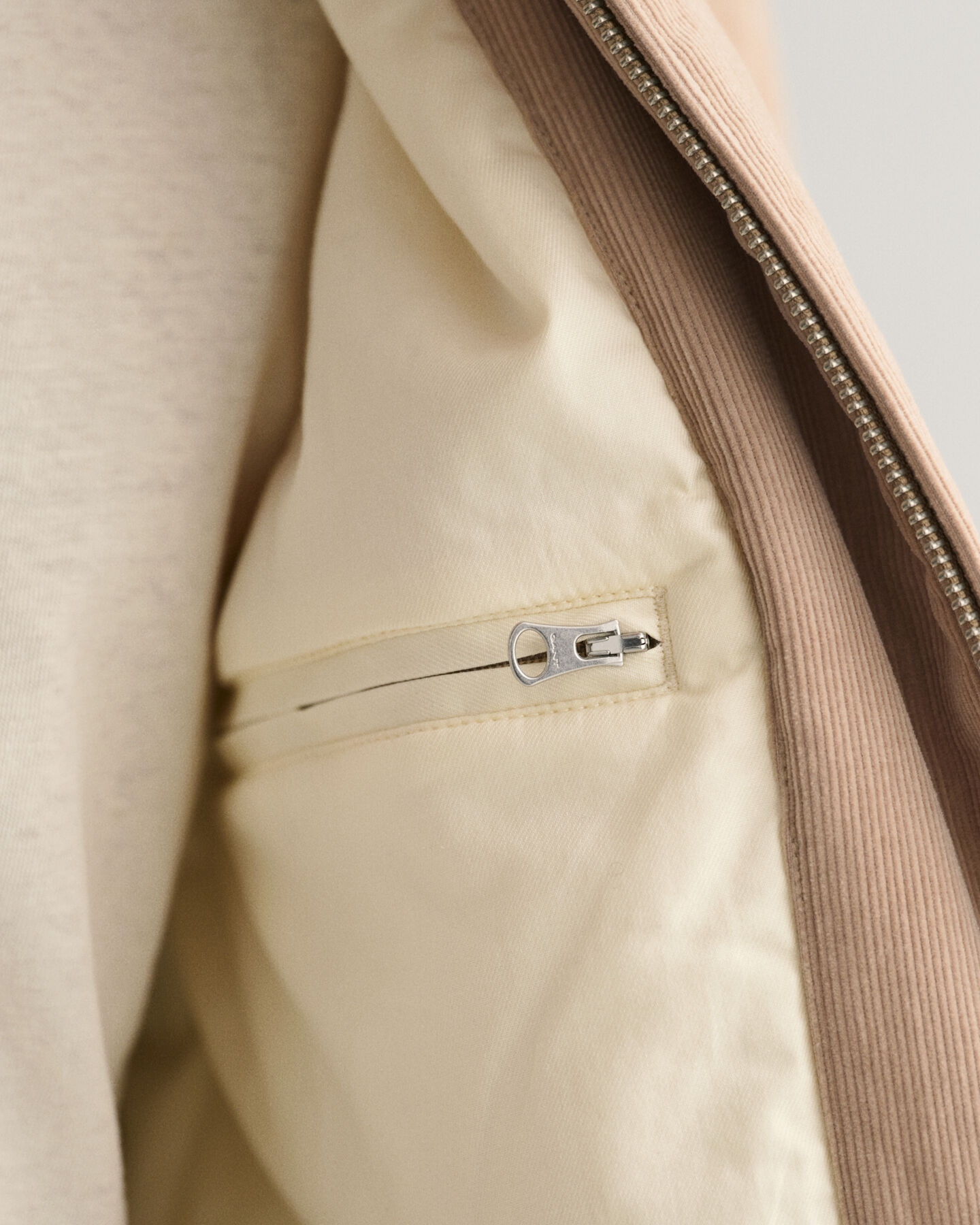 Chaqueta Windcheater de pana