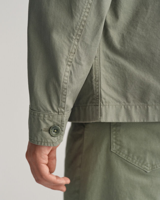 Sobrecamisa te&ntilde;ida en prenda