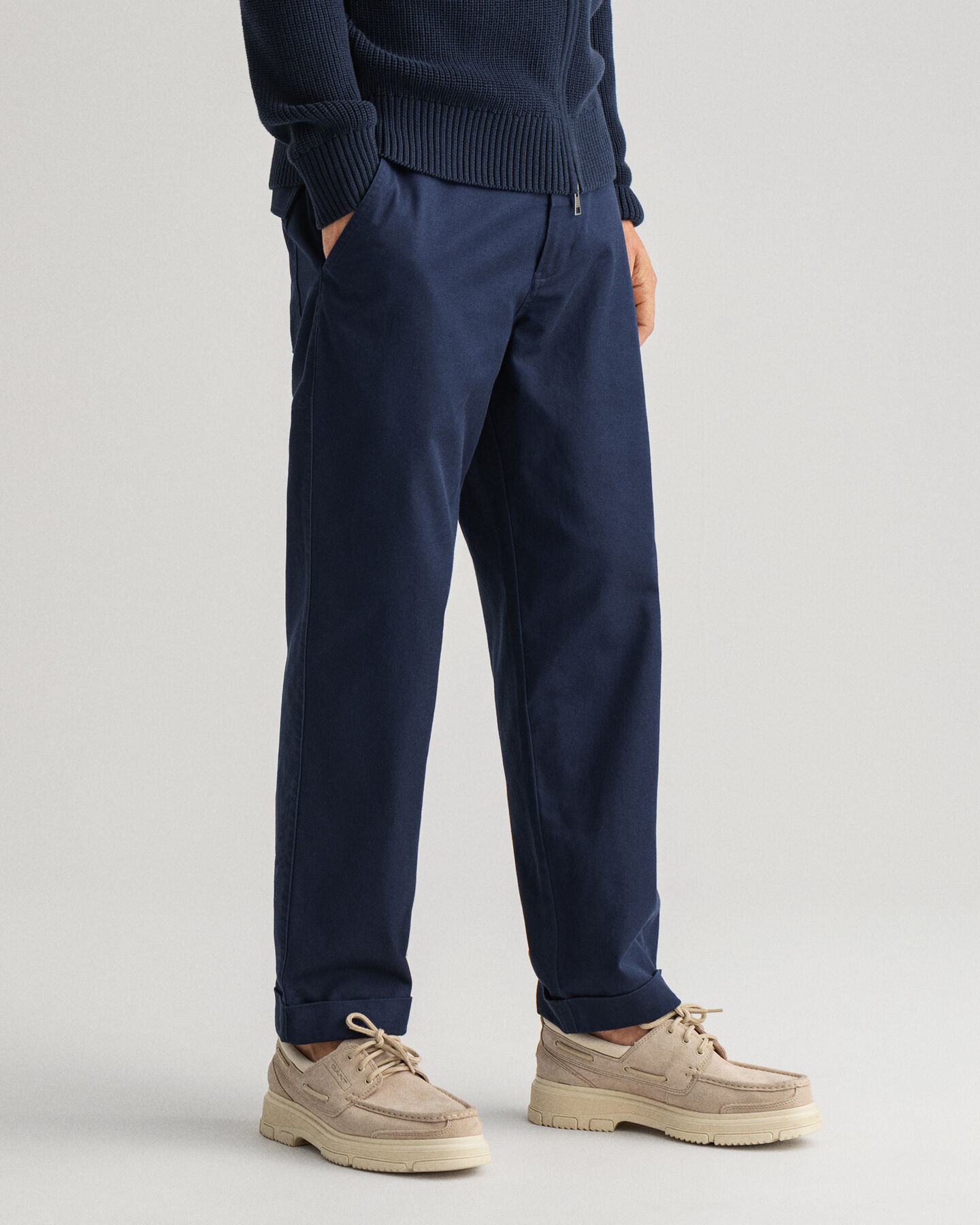 Pantalones chinos Tapered de algod&oacute;n