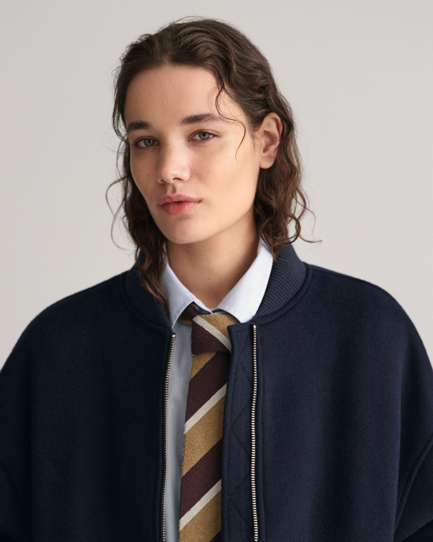 Cazadora bomber de lana