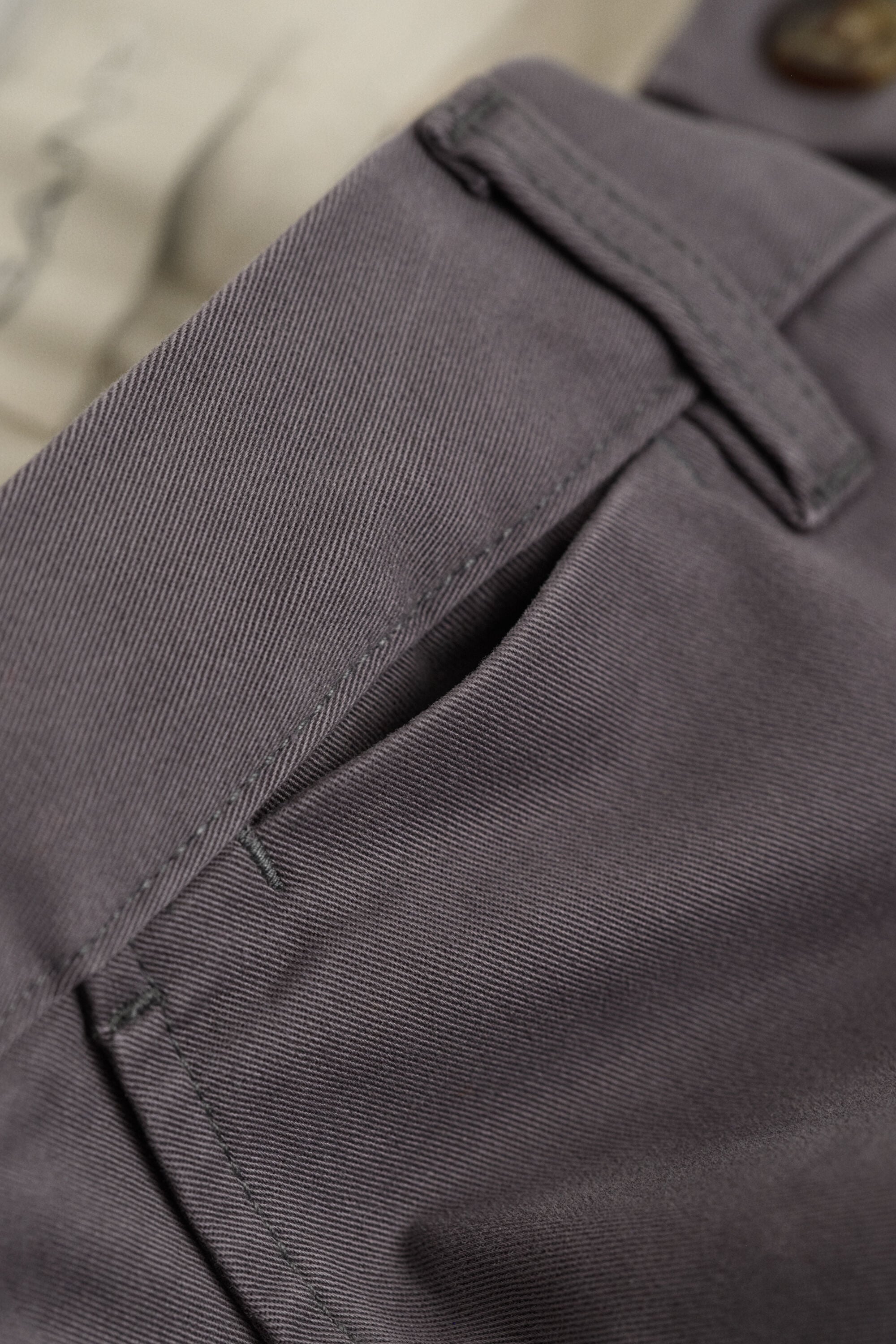 Pantalones chinos Regular Fit cómodos