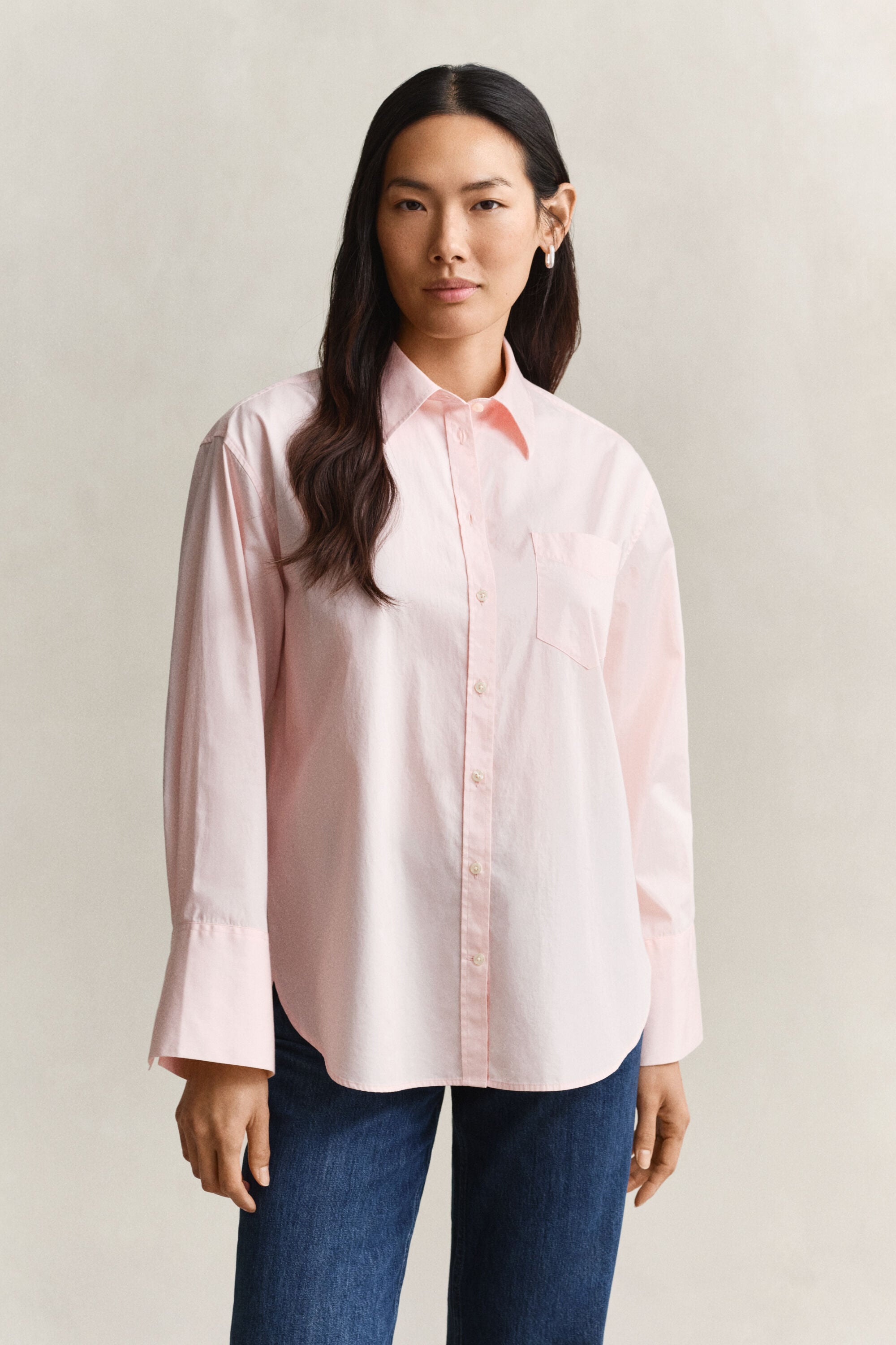 Camisa clásica de popelina con manga ancha