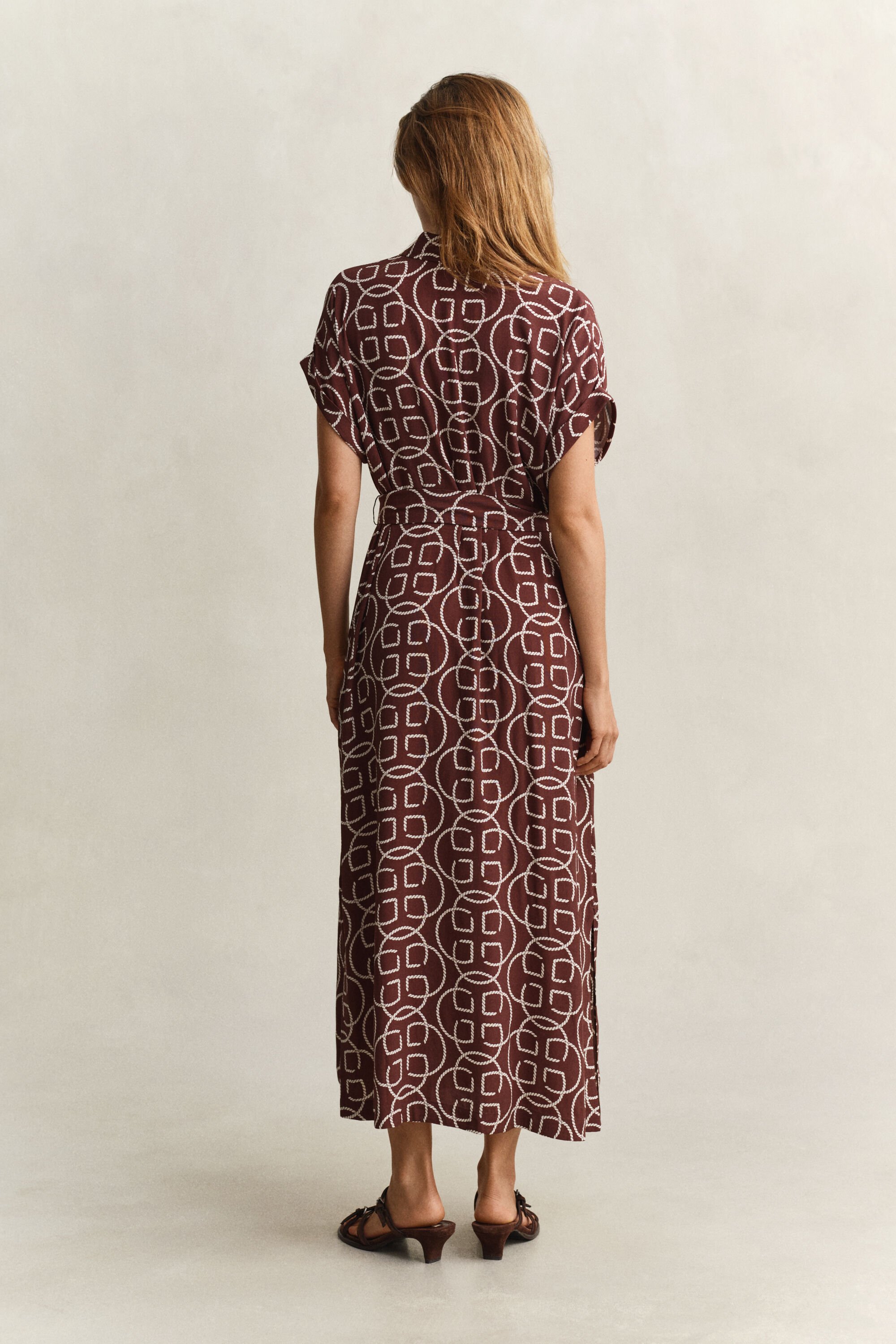 Vestido con manga casquillo Monogram