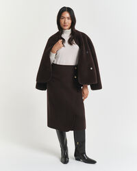 Falda midi cruzada cosida a mano