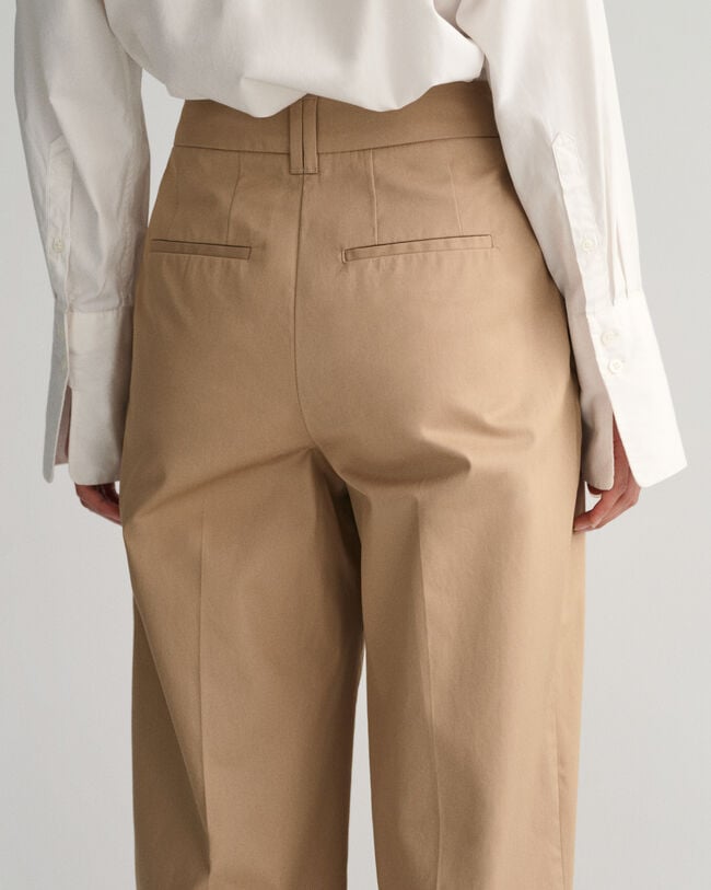 Pantalones chinos de pinzas