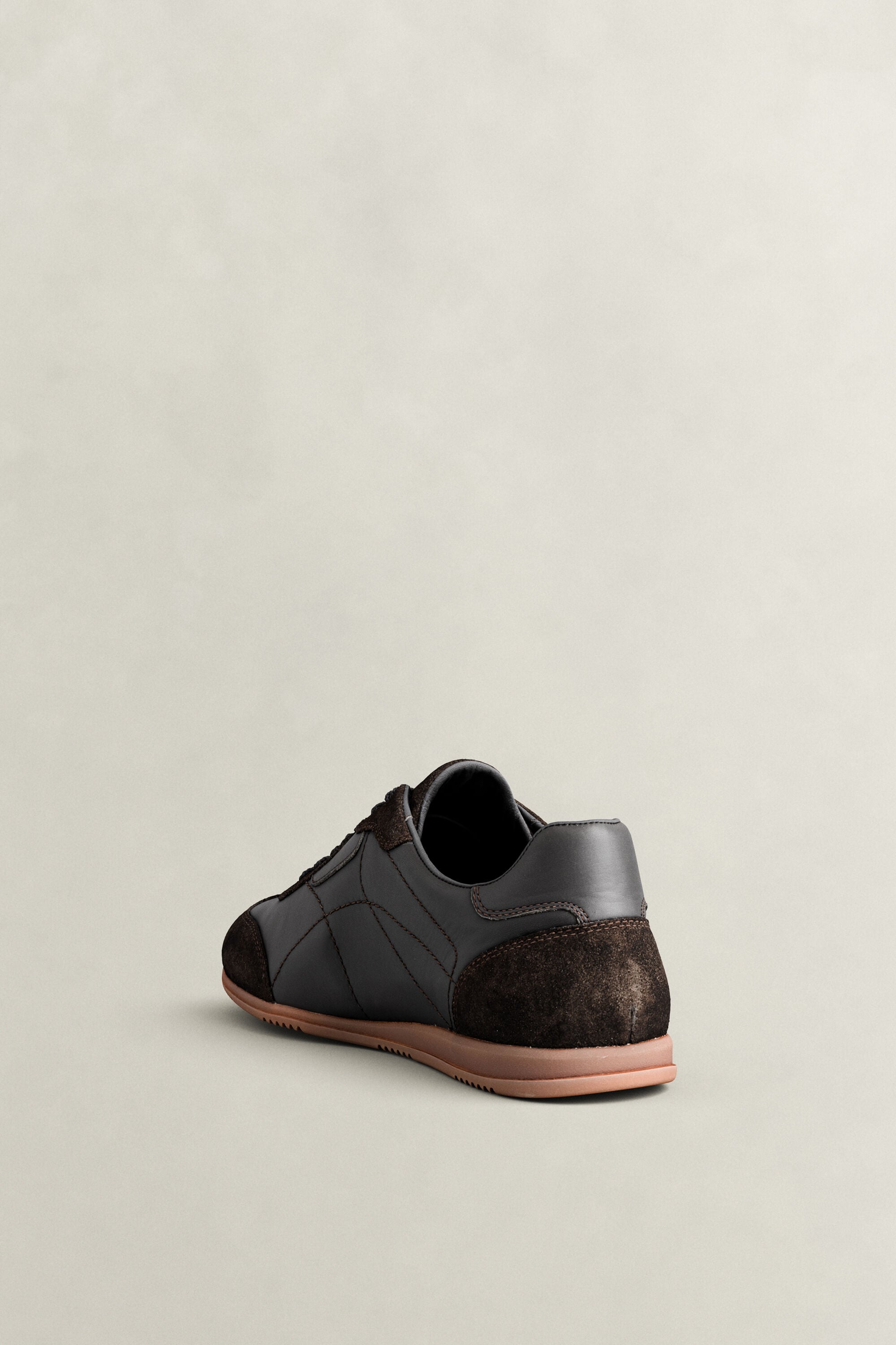 Zapatillas Spearclub de ante y piel