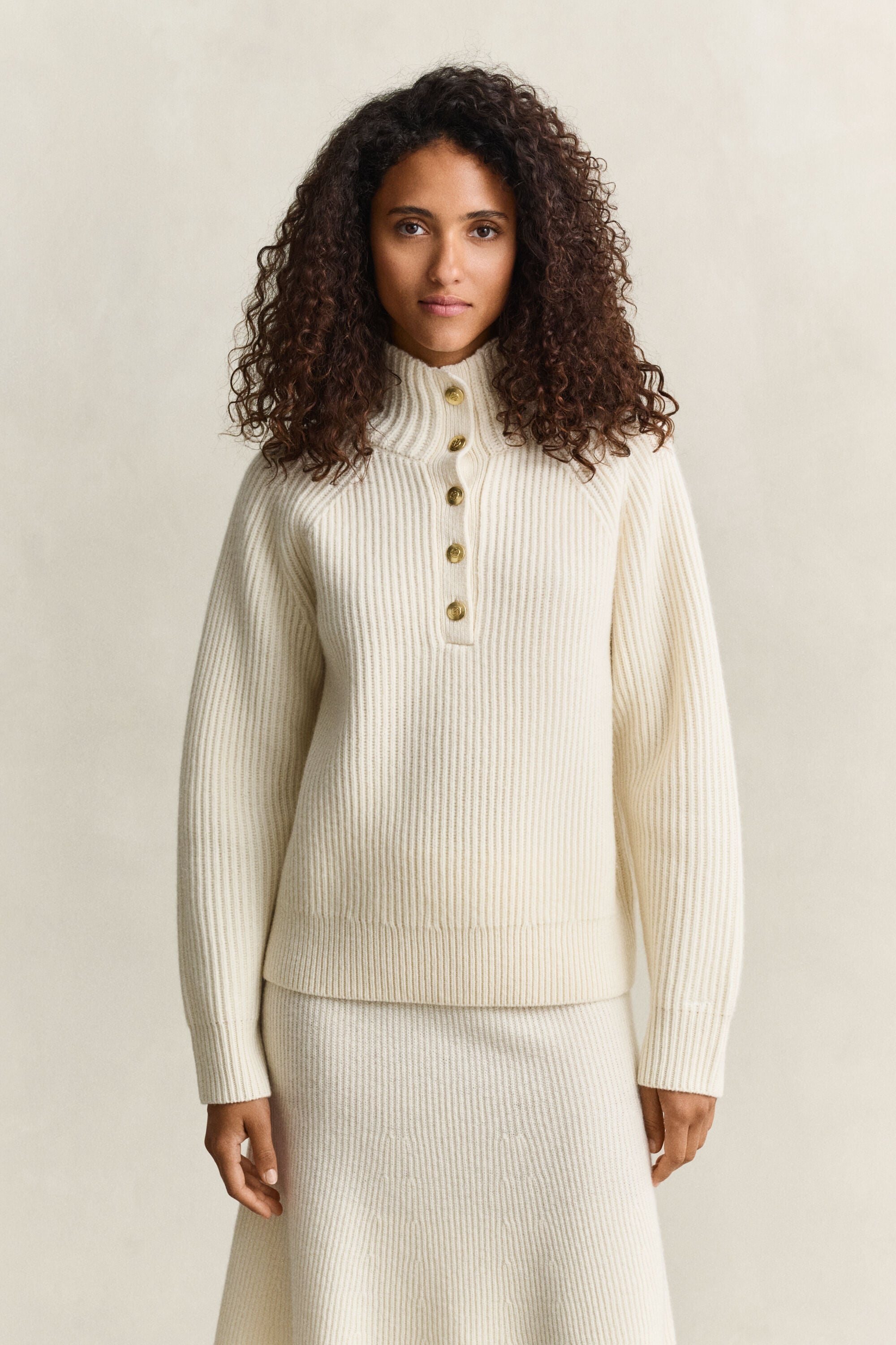 Jersey de lana de oveja con botones