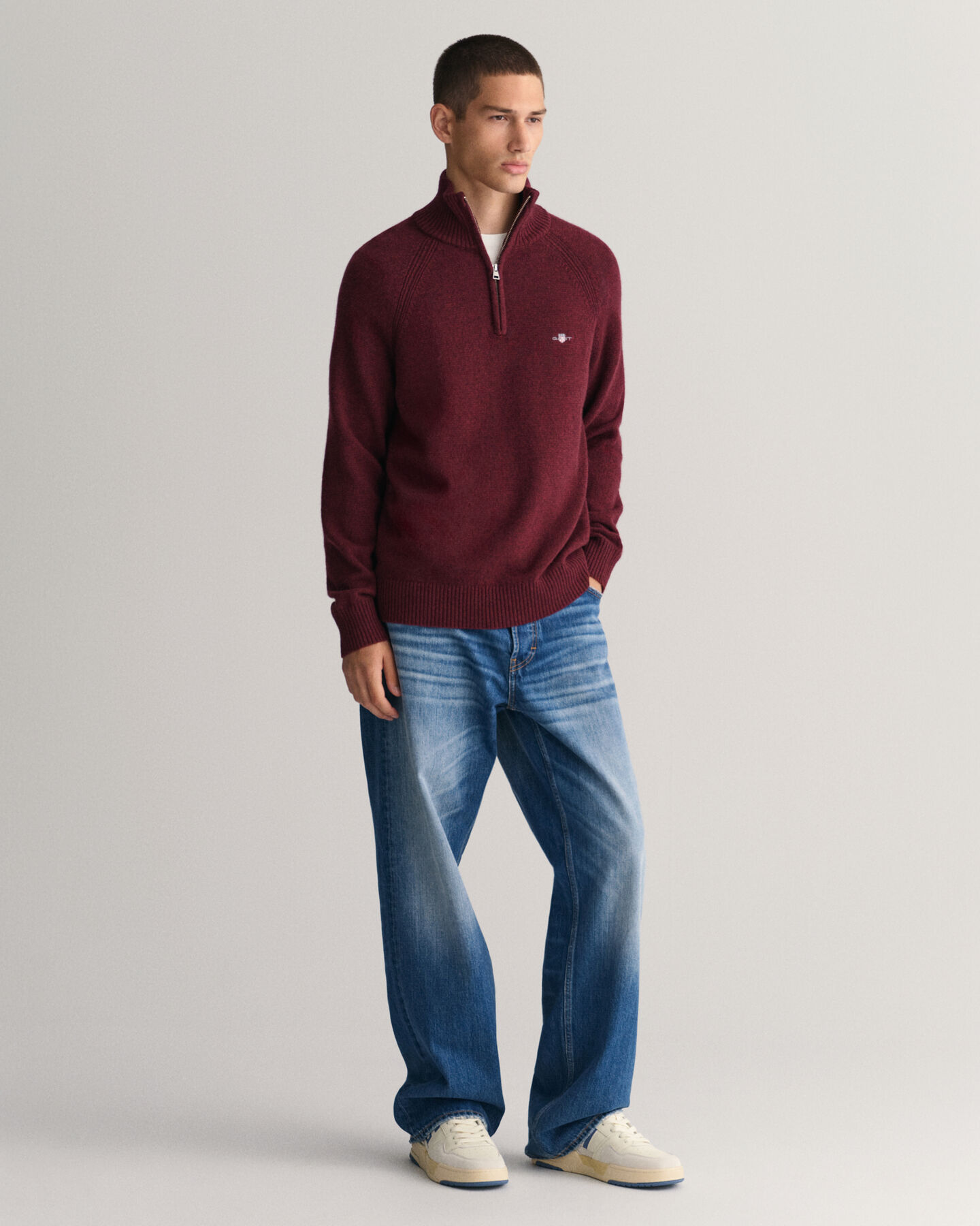 Jersey bicolor con media cremallera