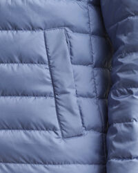 Chaqueta de plumón ligera