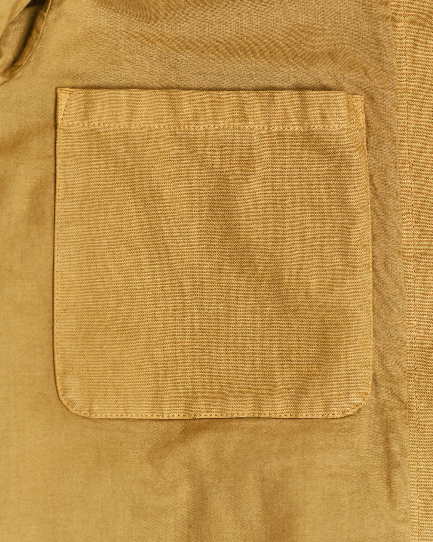 Cazadora militar de lona