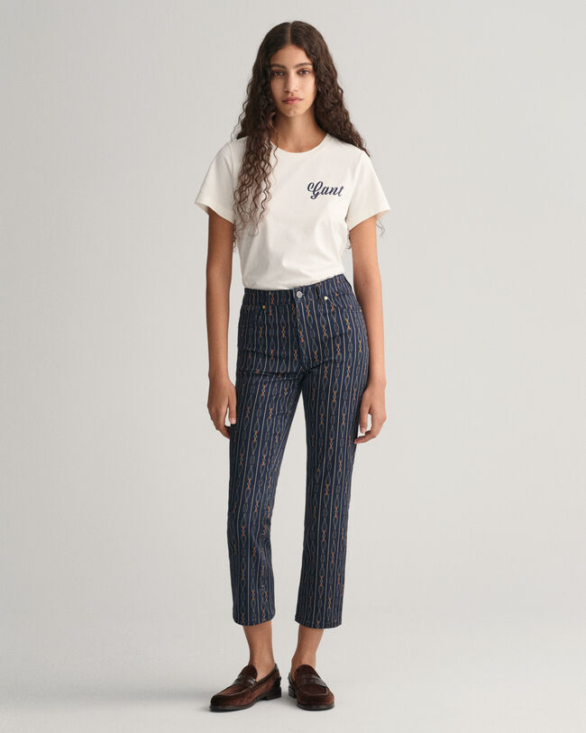 Camiseta con inscripci&oacute;n de peque&ntilde;as dimensiones