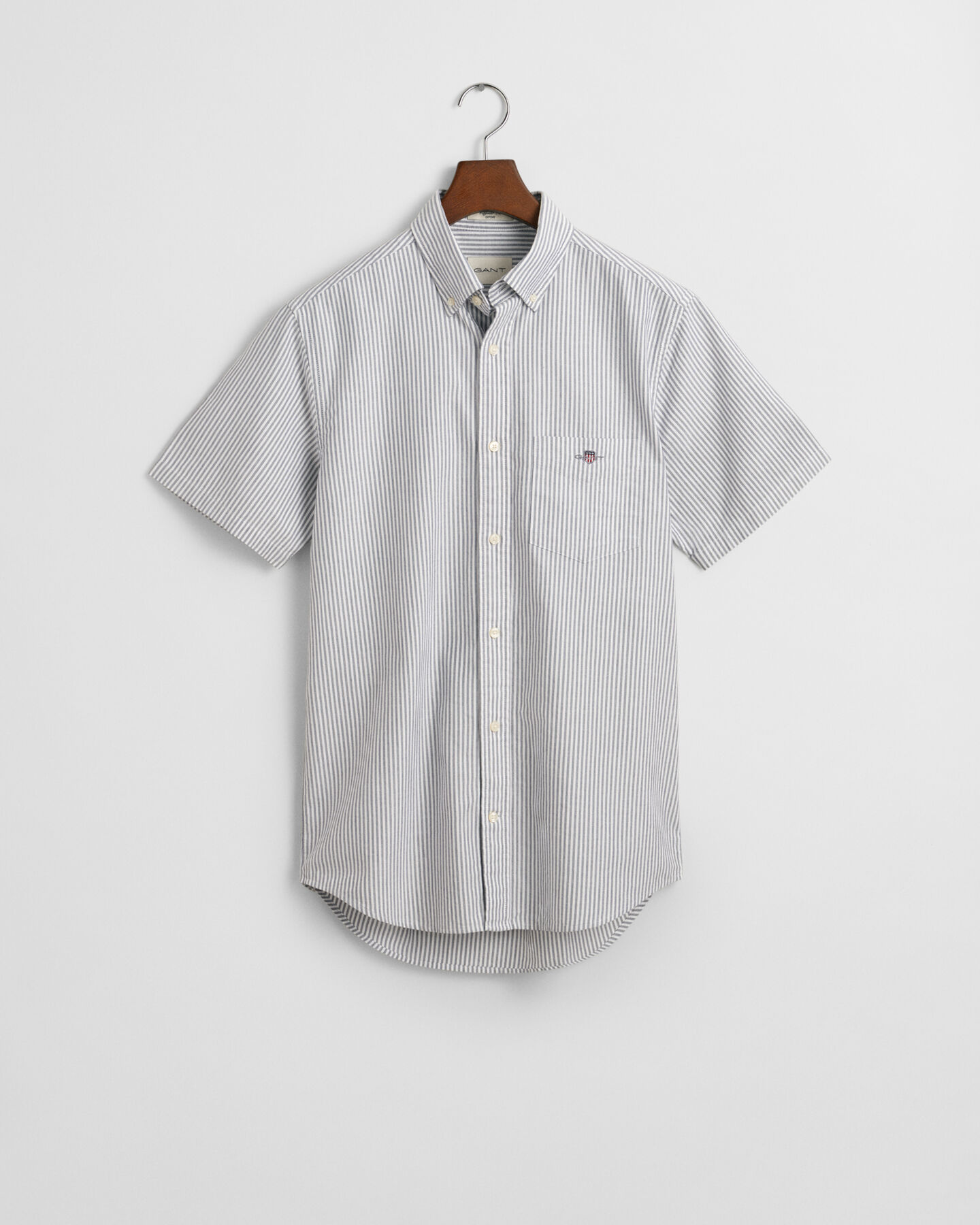Camisa Oxford Regular Fit clásica de rayas y manga corta