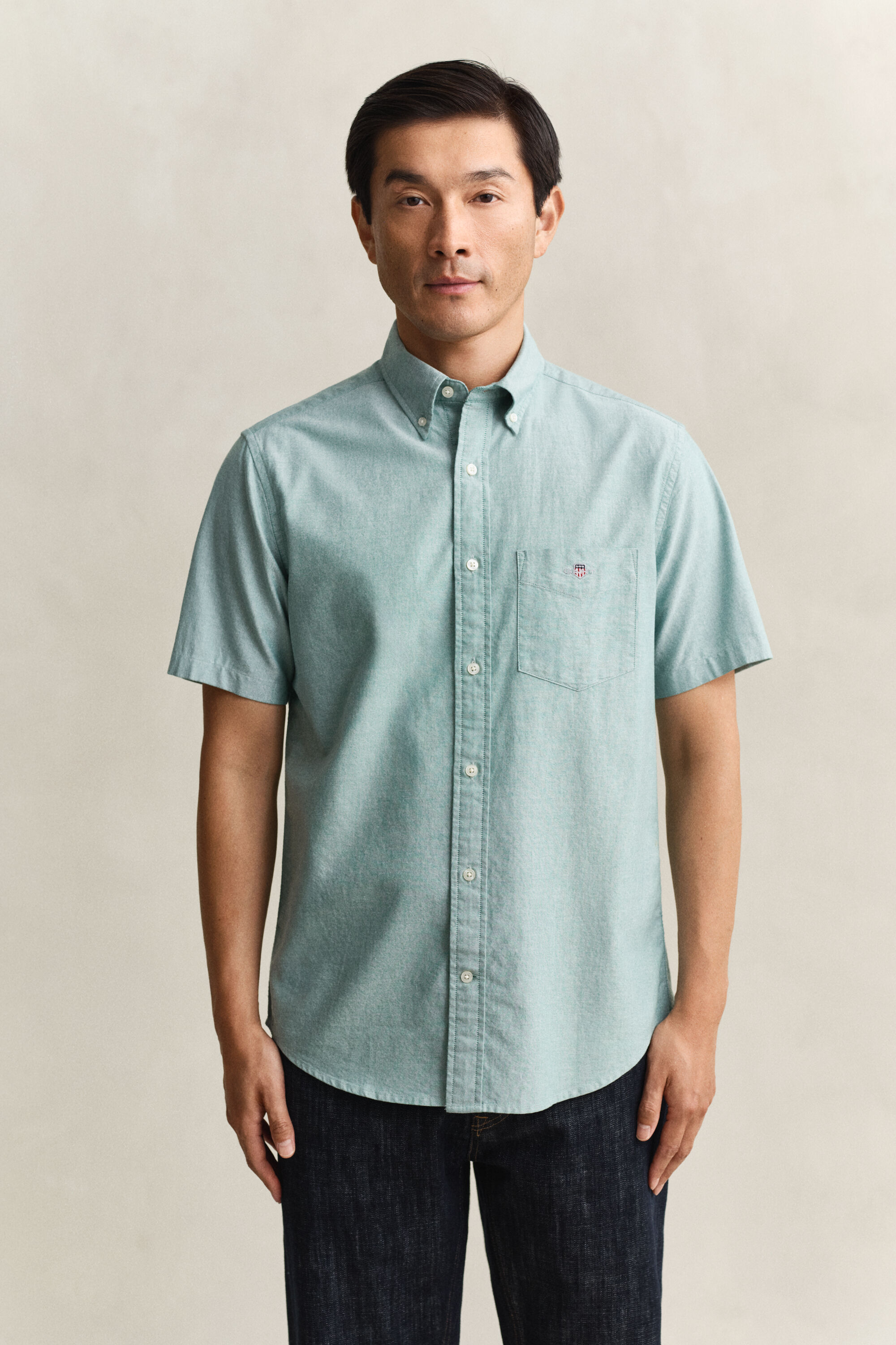 Camisa Oxford clásica de manga corta