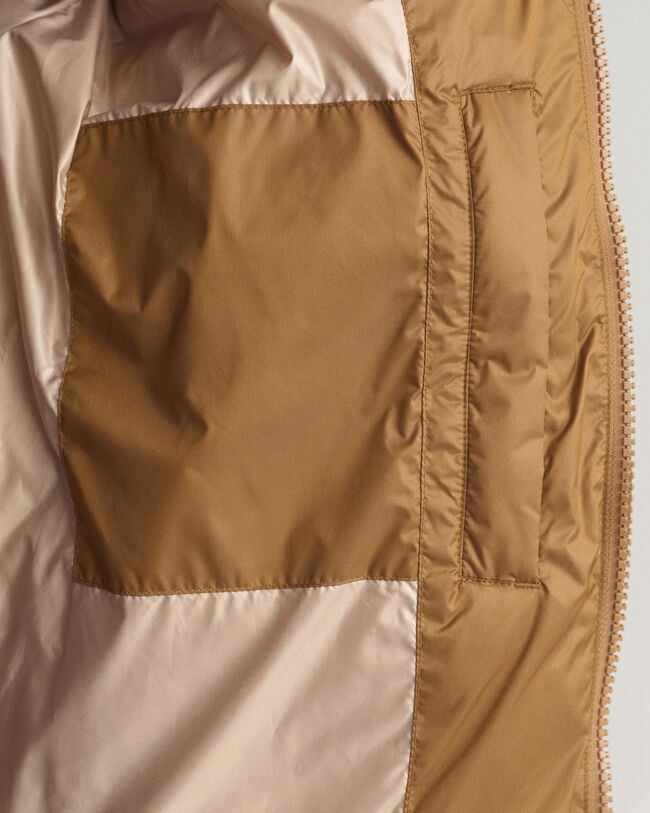 Chaqueta acolchada con lustre