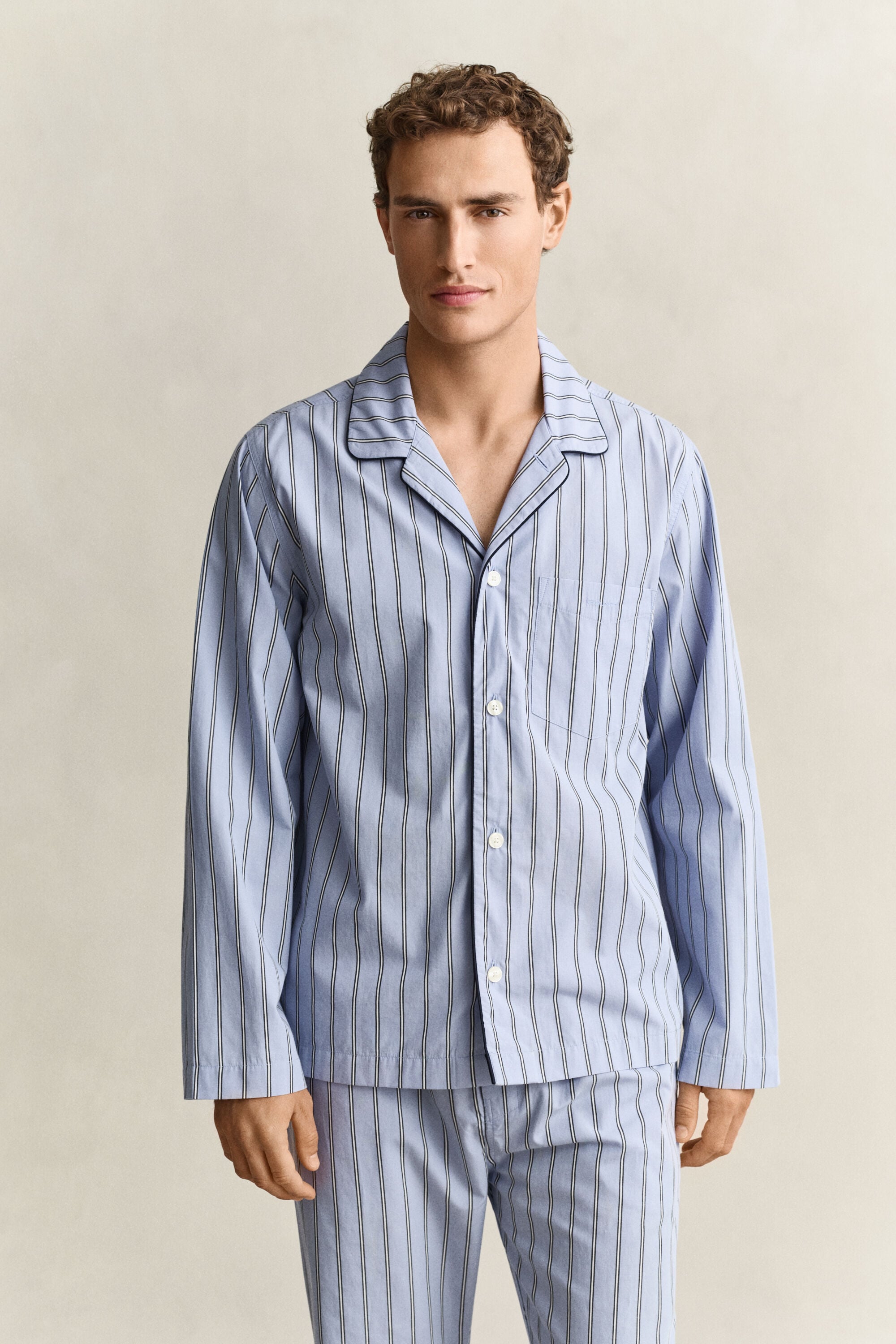 Pijama de popelina a rayas