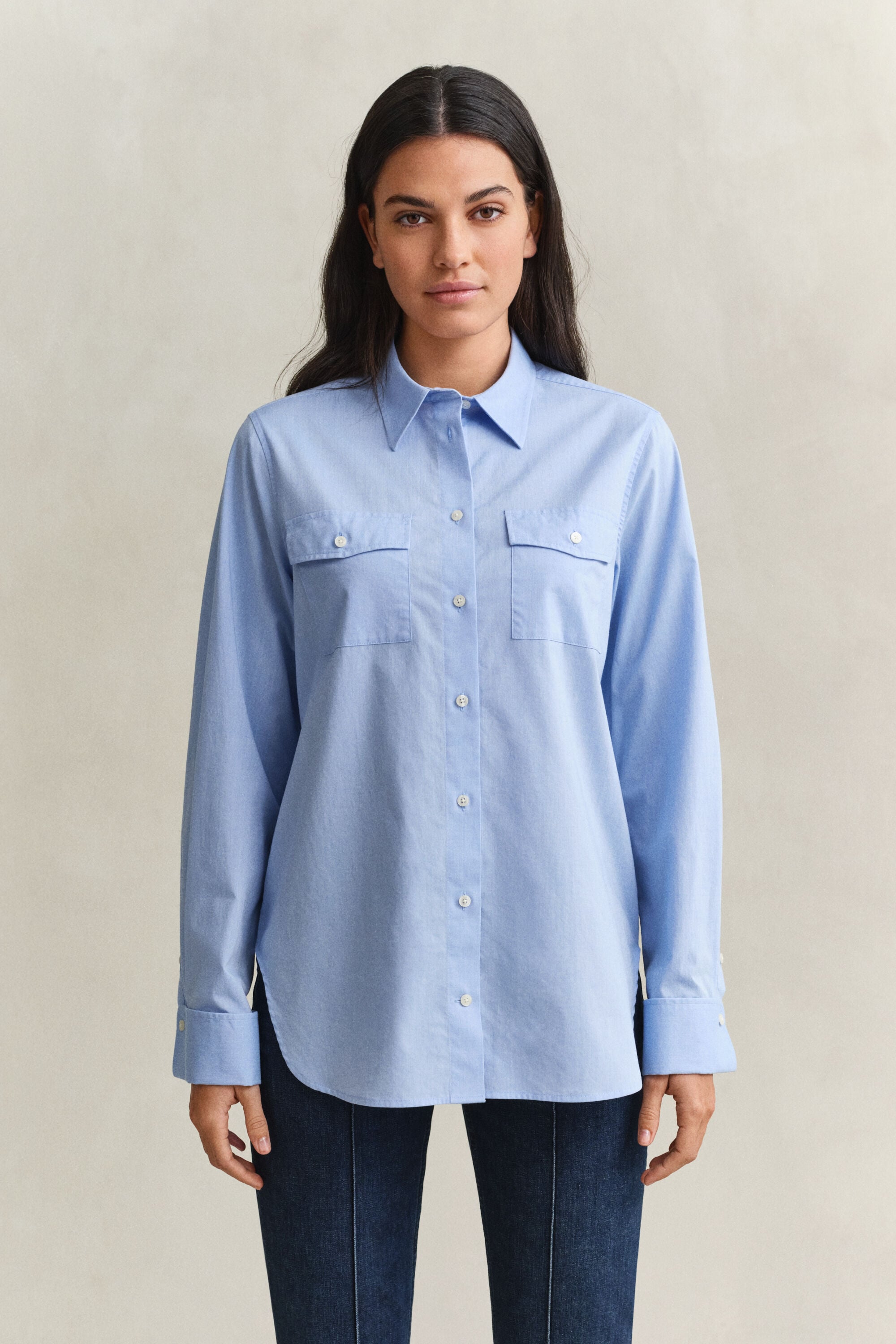 Camisa de algodón con puños franceses