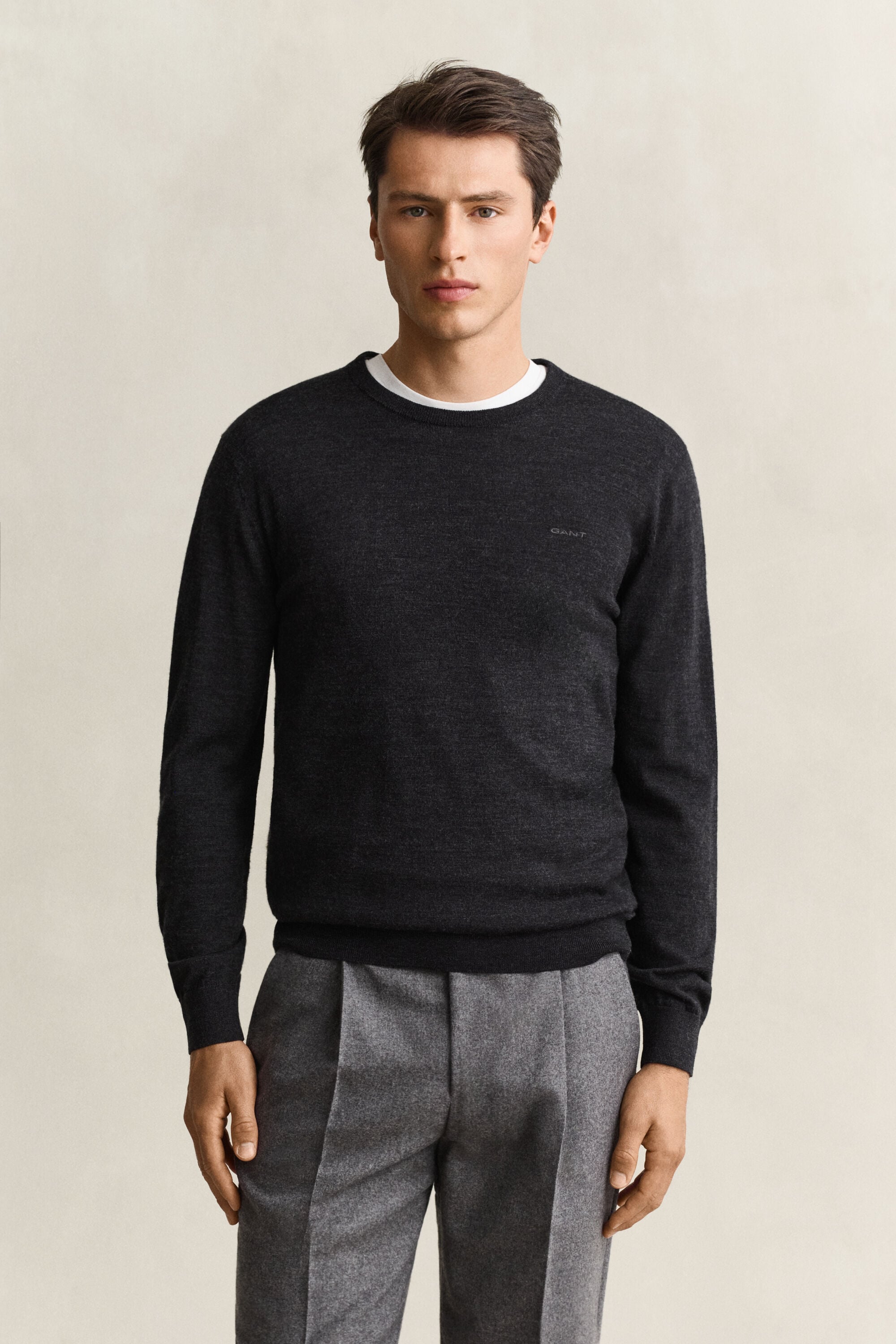 Jersey de lana merino con cuello redondo