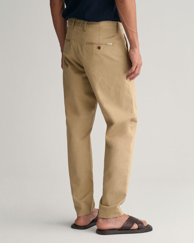 Pantalones chinos de sarga