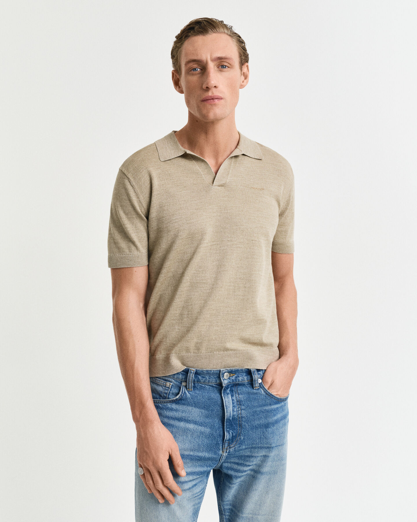 Jersey tipo polo Sunfaded de manga corta