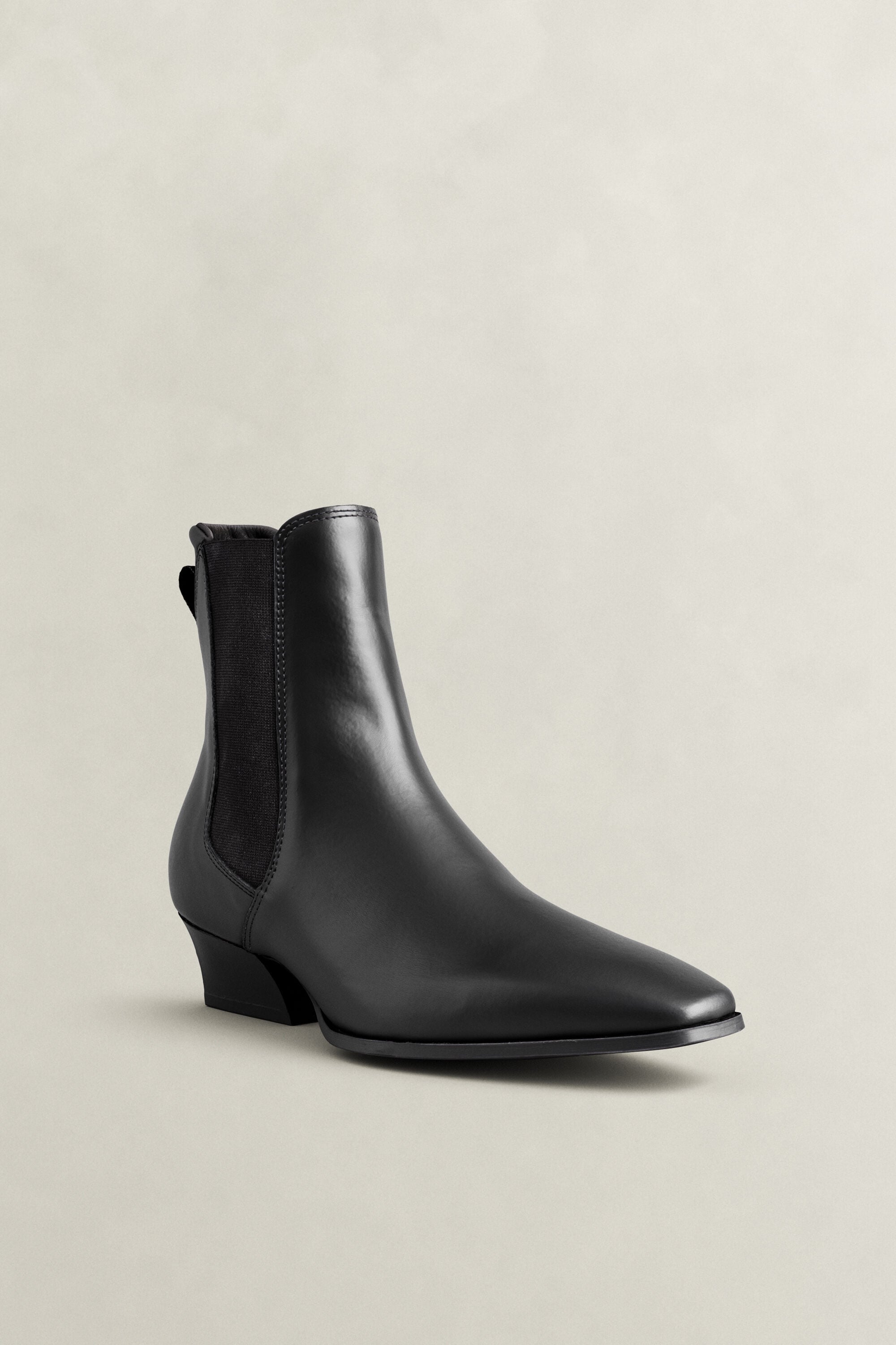 Botines Chelsea de piel Bassotte