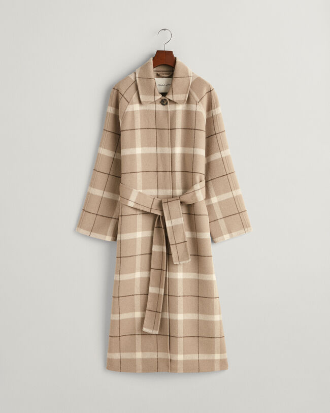 Gab&aacute;n de cuadros cosido a mano