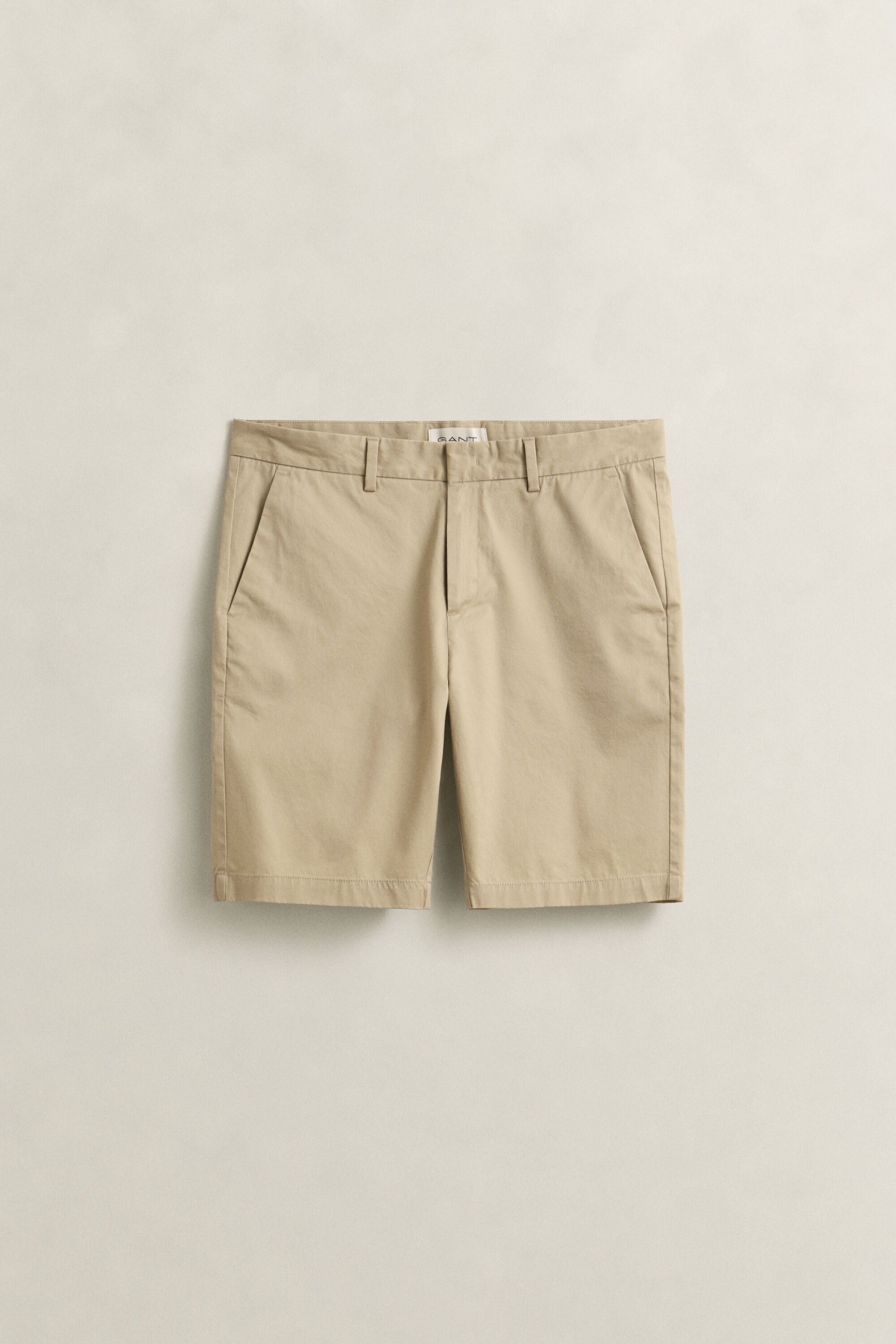 Pantalones cortos chinos deportivos