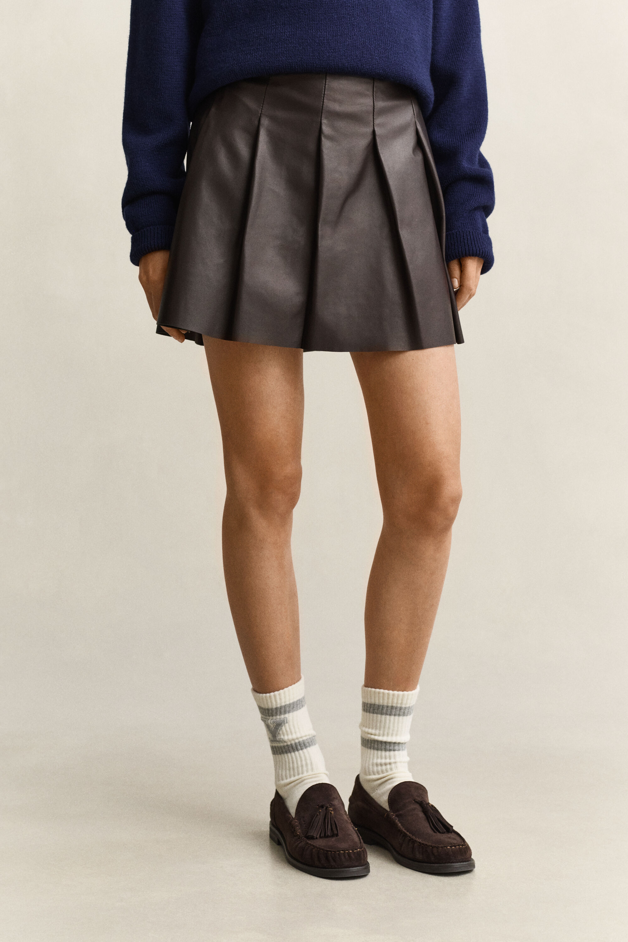Falda plisada de piel Gant x Yale