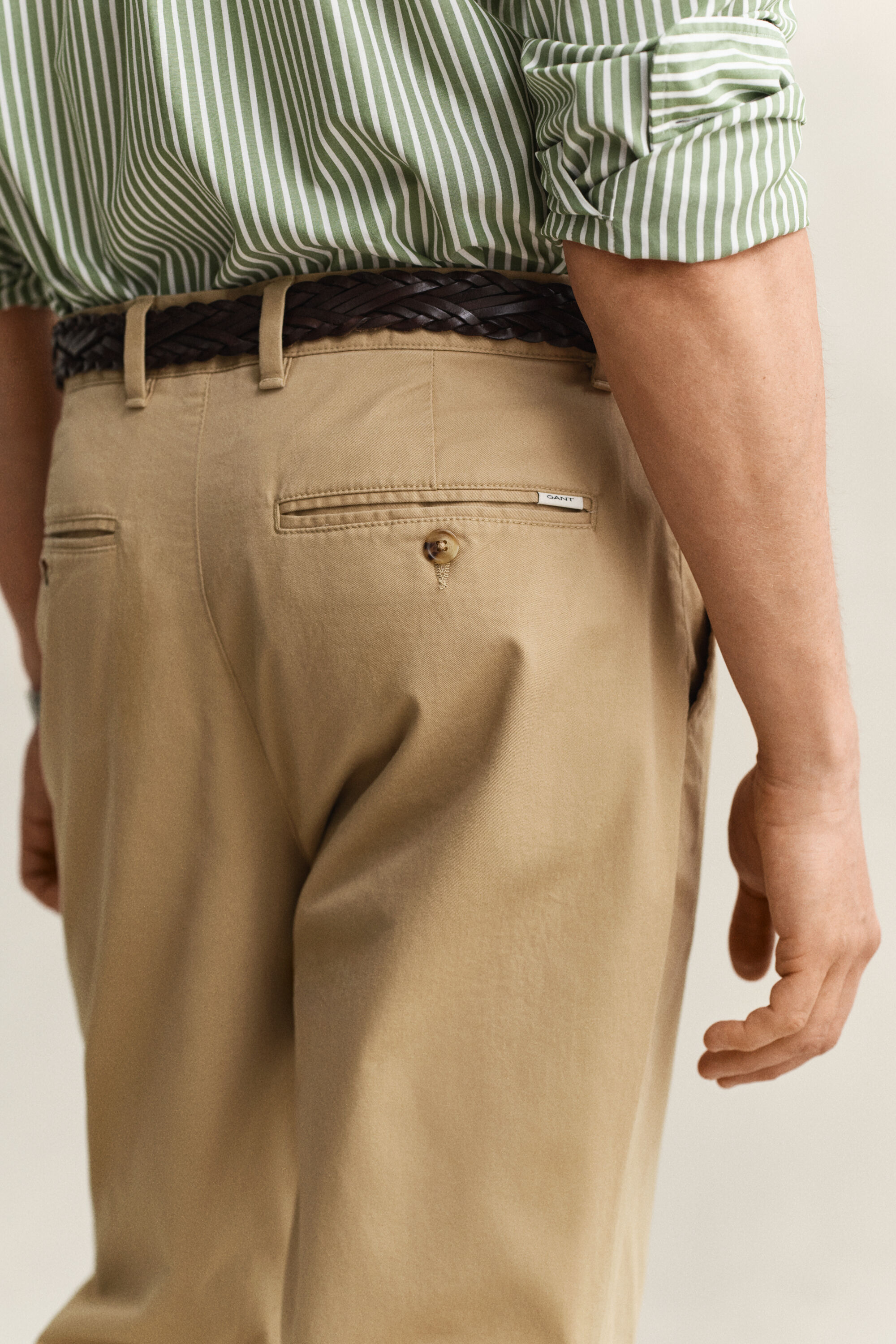 Pantalones chinos Regular Fit clásicos