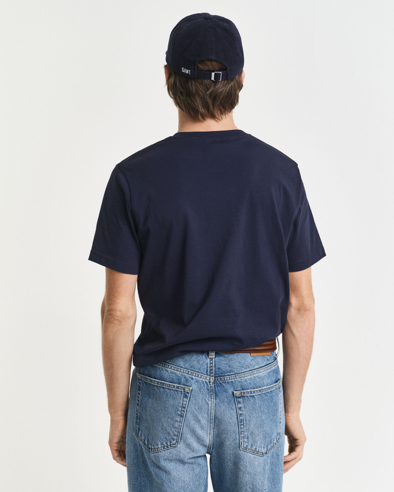 Camiseta bordada Archive Shield