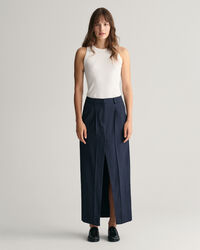 Falda maxi de raya diplomática plisada