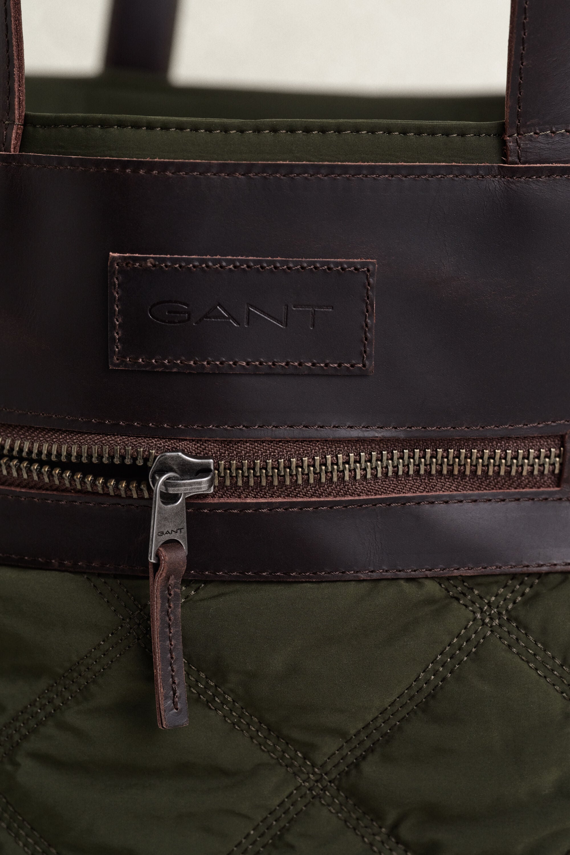 Bolso tote acolchado