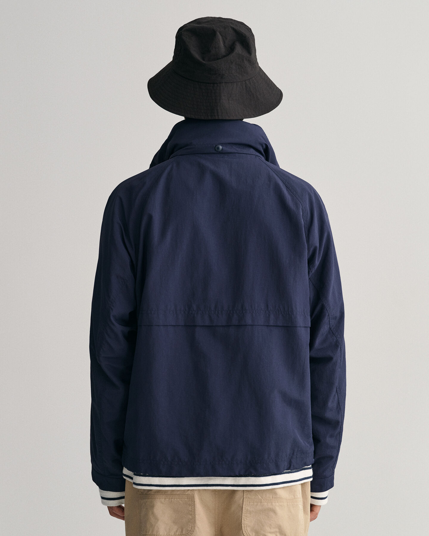 Chaqueta de manga raglán