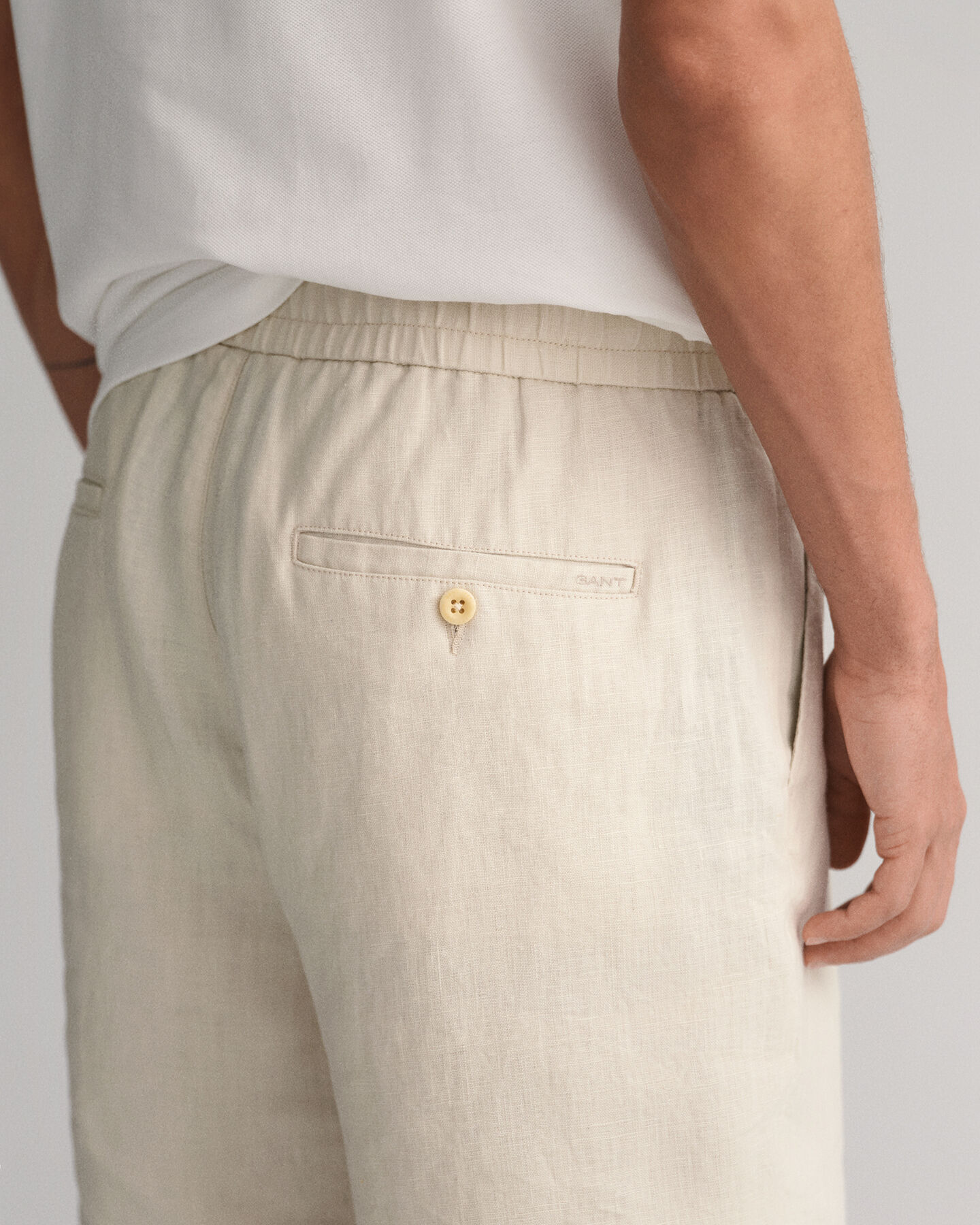 Pantalones cortos de lino con cordón ajustable