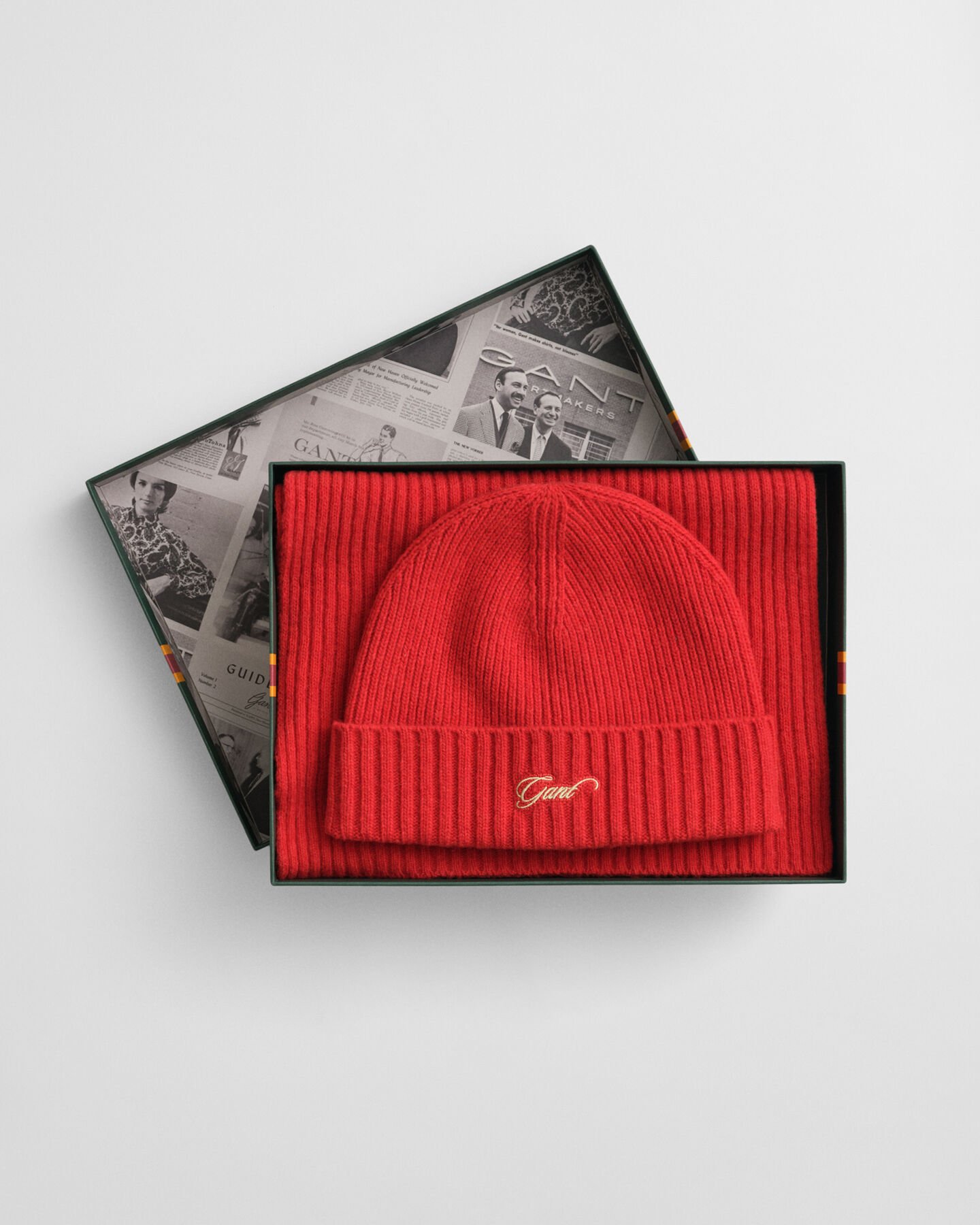 Set de regalo con gorro y bufanda con inscripción