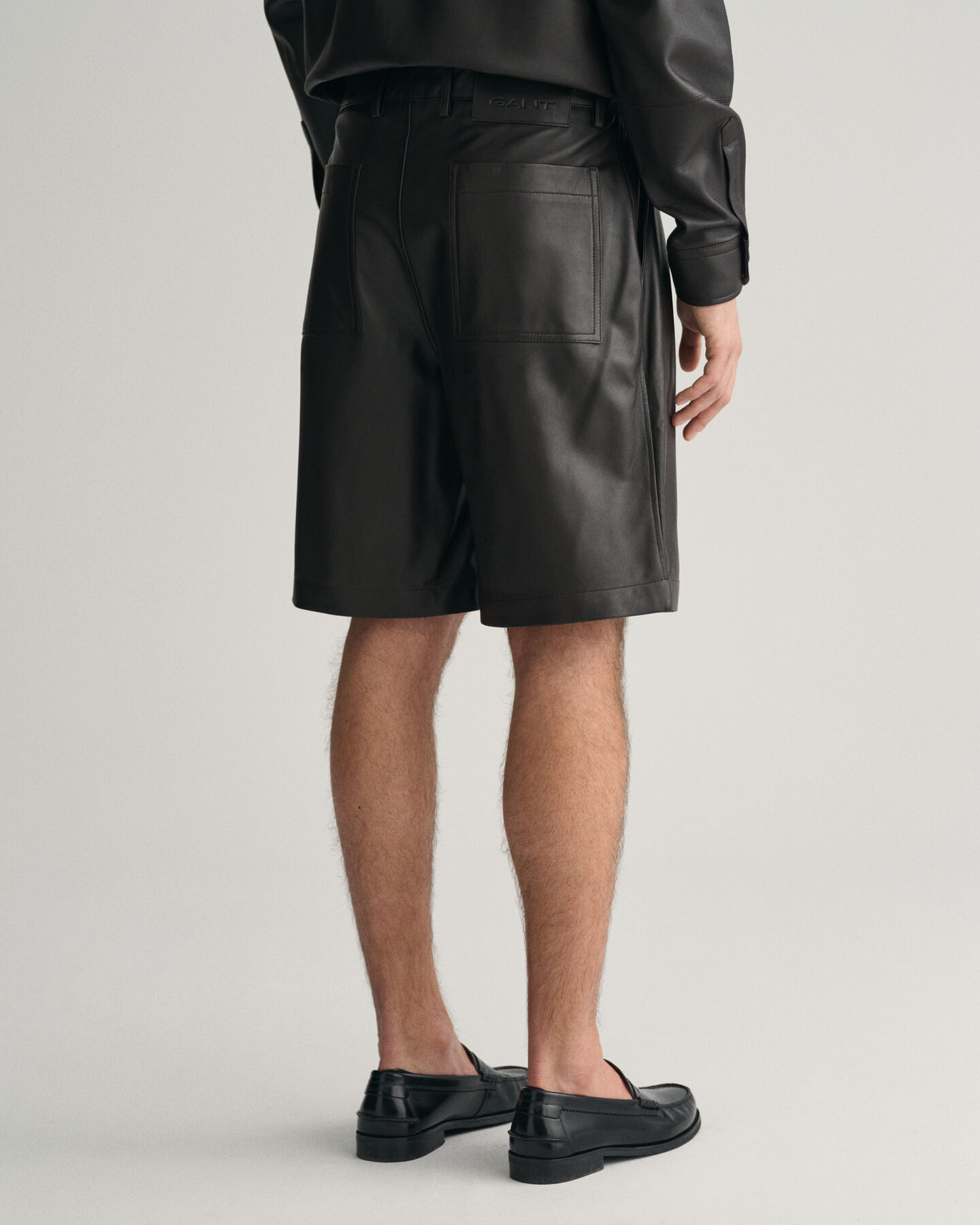 Pantalones cortos de piel