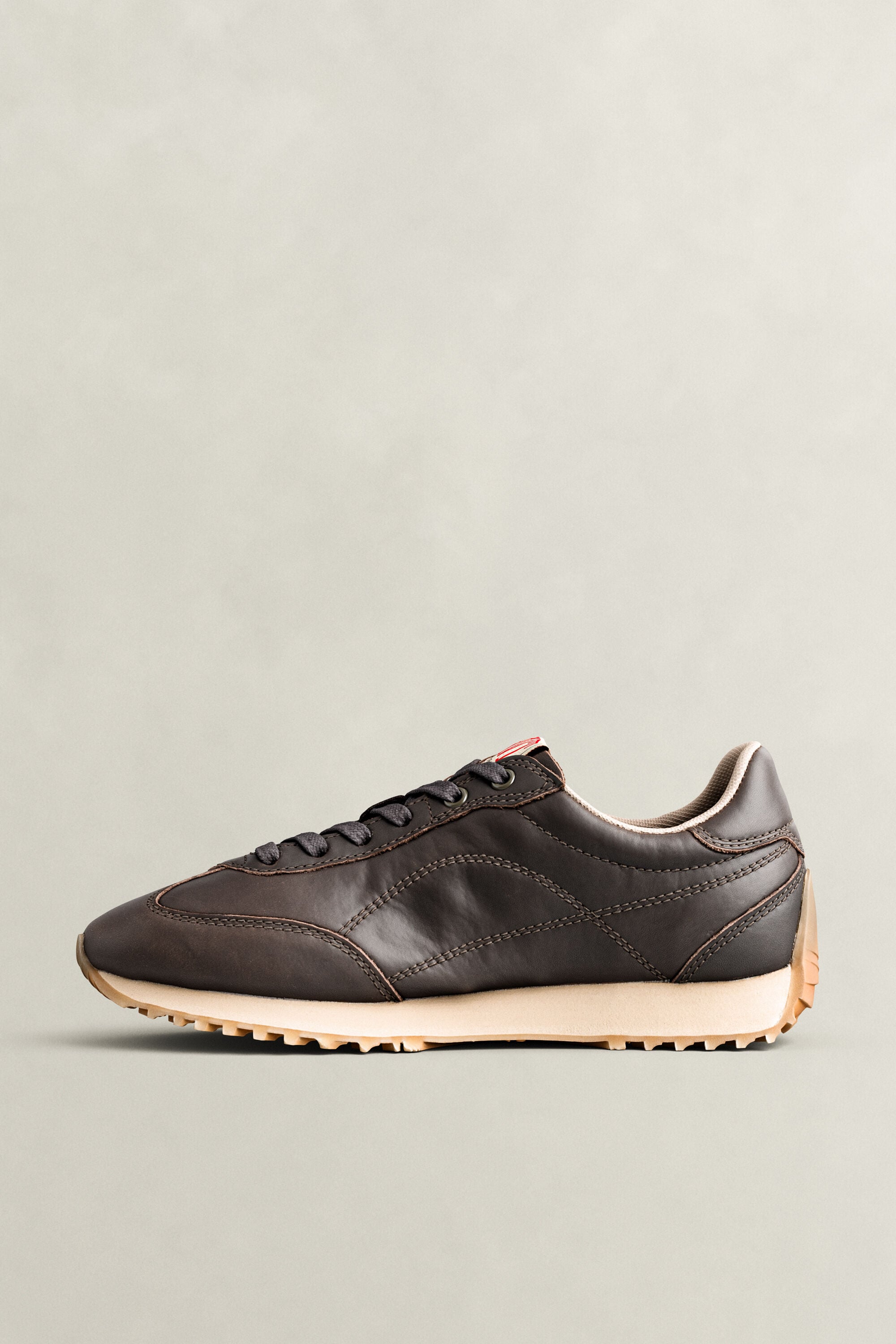 Zapatillas de piel Beja